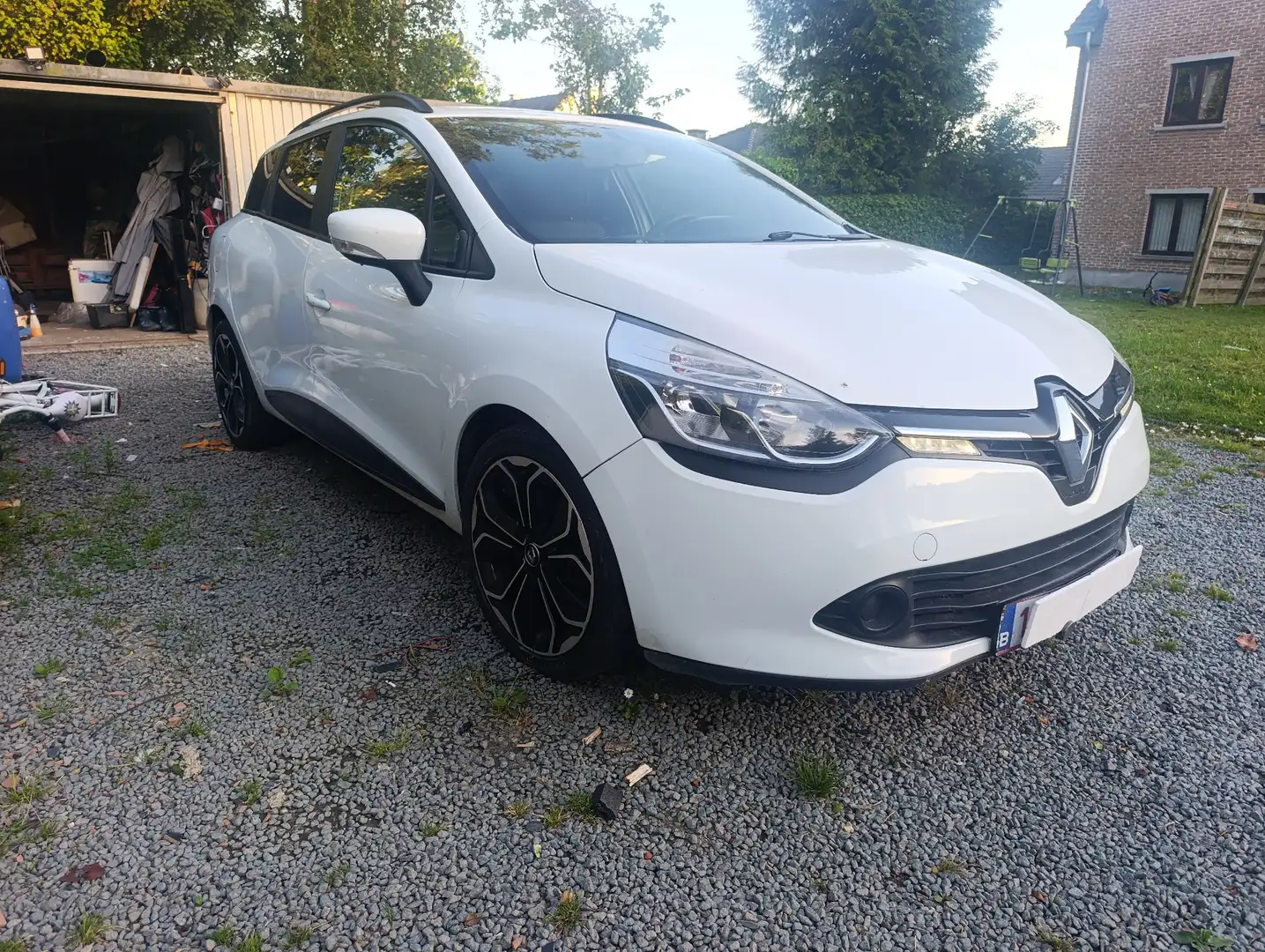 Renault Clio Estate IV dCi 90 Energy eco2 82g Business - 1
