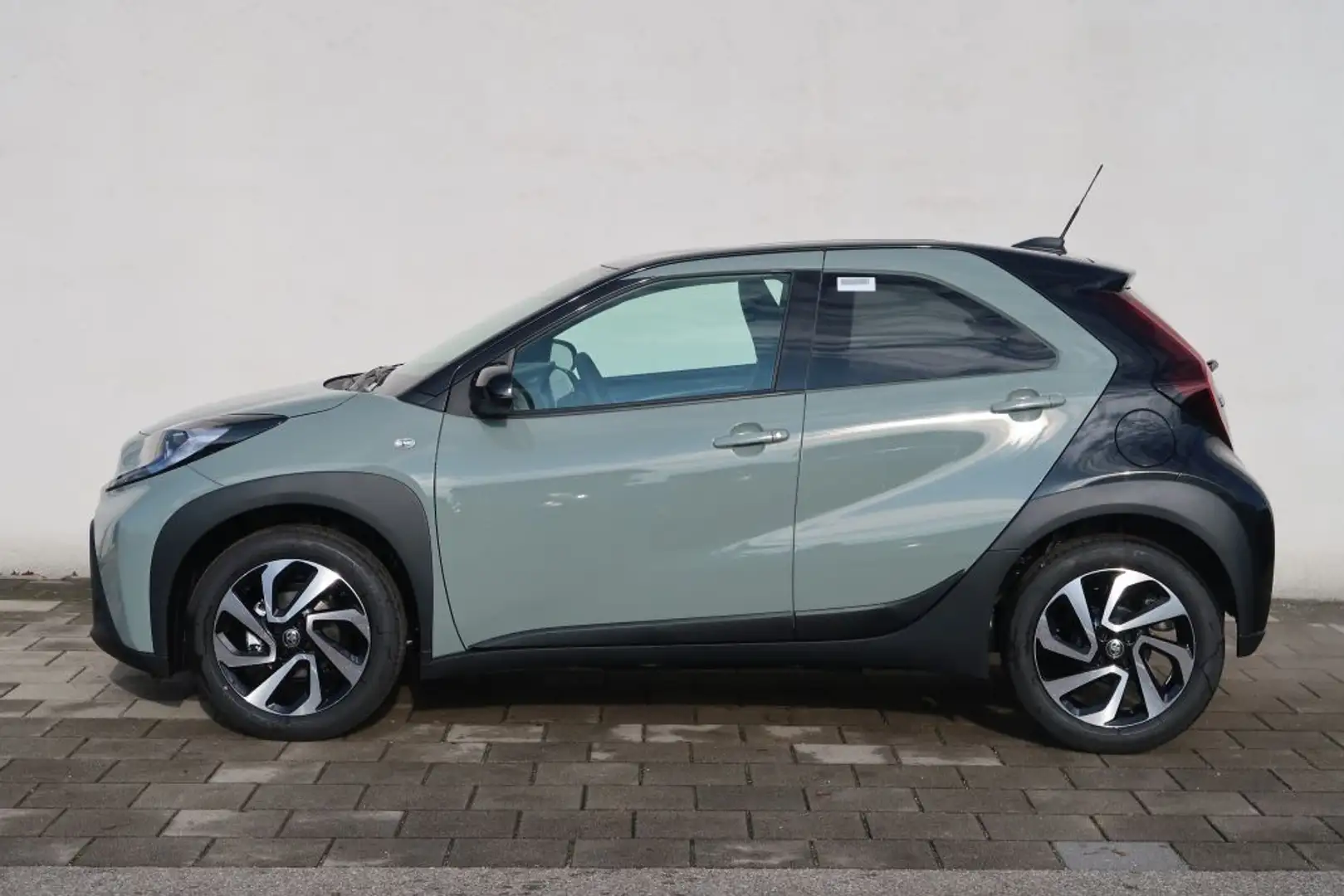 Toyota Aygo X Aygo X Teamplayer 1,99% Gris - 2