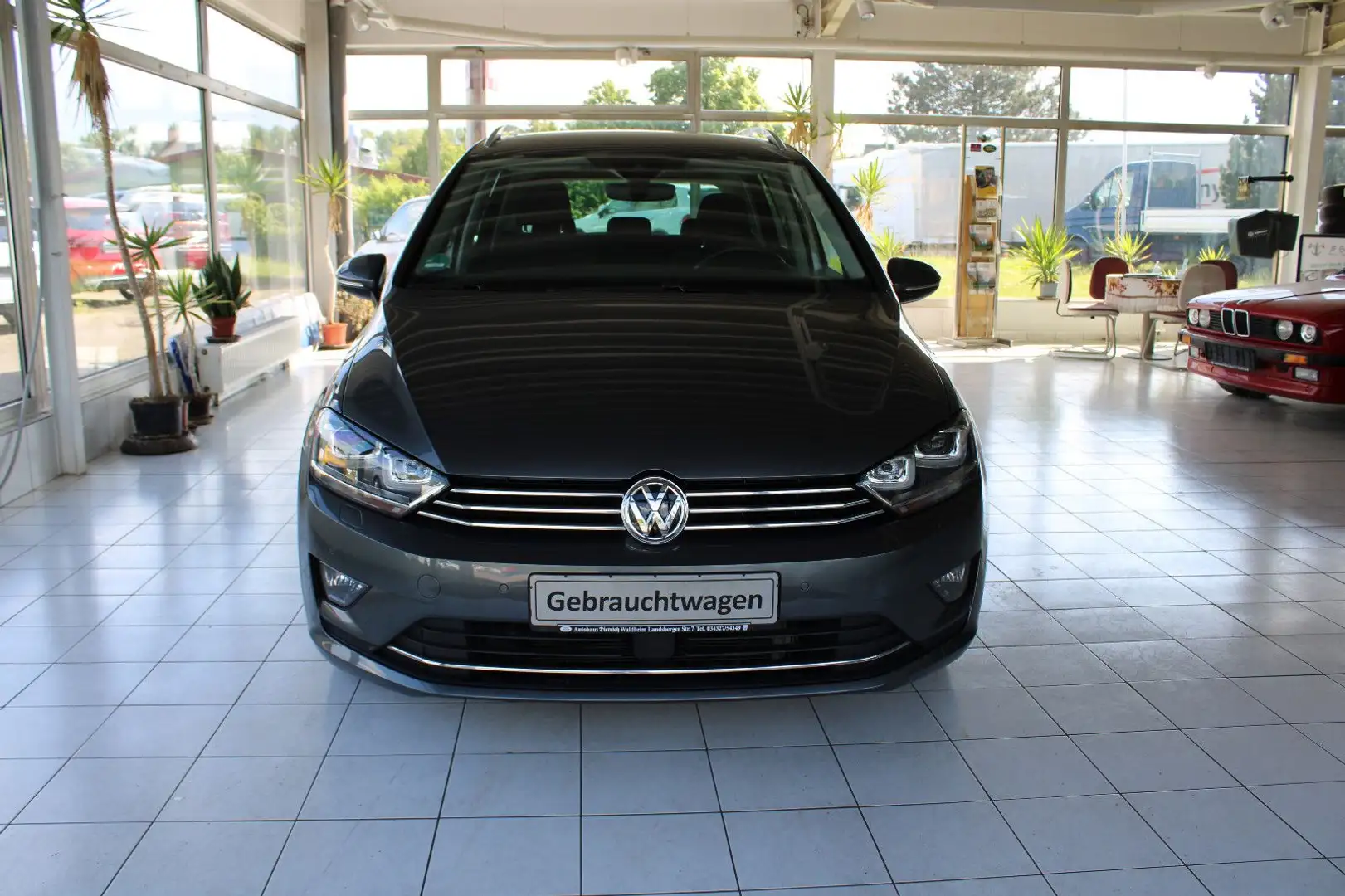 Volkswagen Golf Sportsvan VII Sound BI-XENON NAVI AHZV PDC Grau - 2