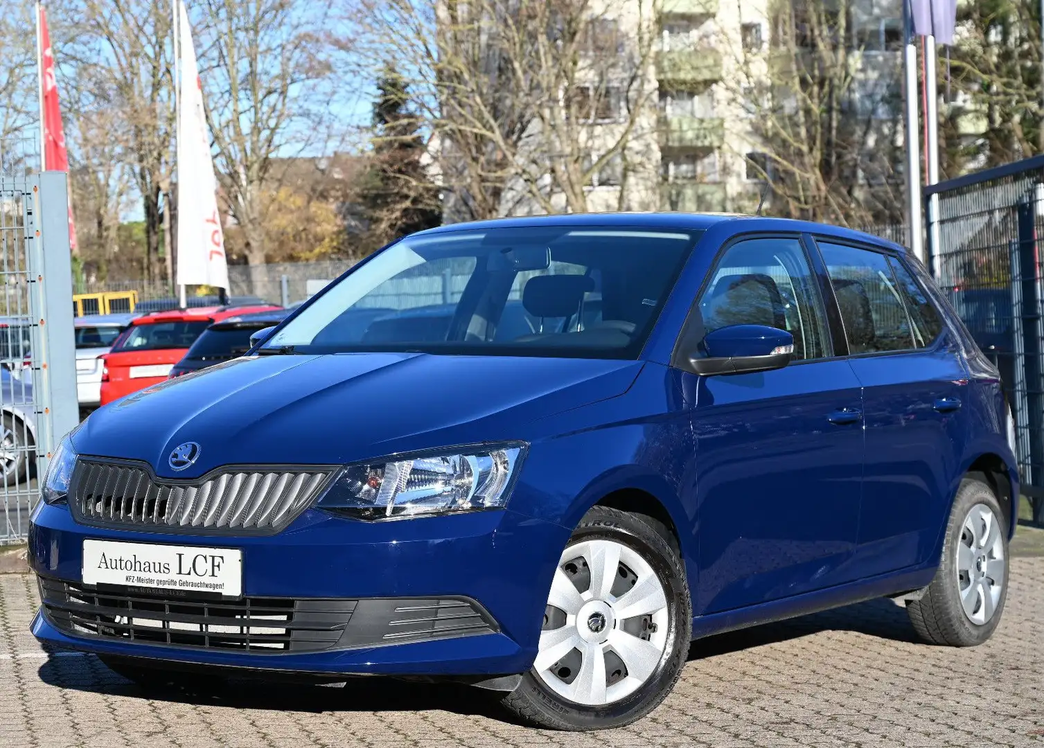 Skoda Fabia 1.0 MPI Cool Edition Klima Sitzh 30tkm 1Hd Bleu - 1
