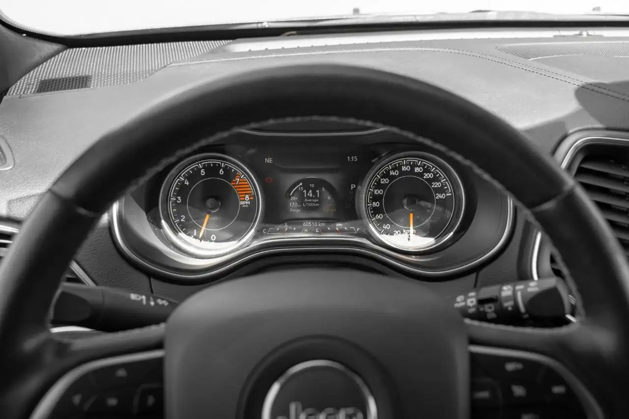 Jeep Cherokee photo Jeep Cherokee