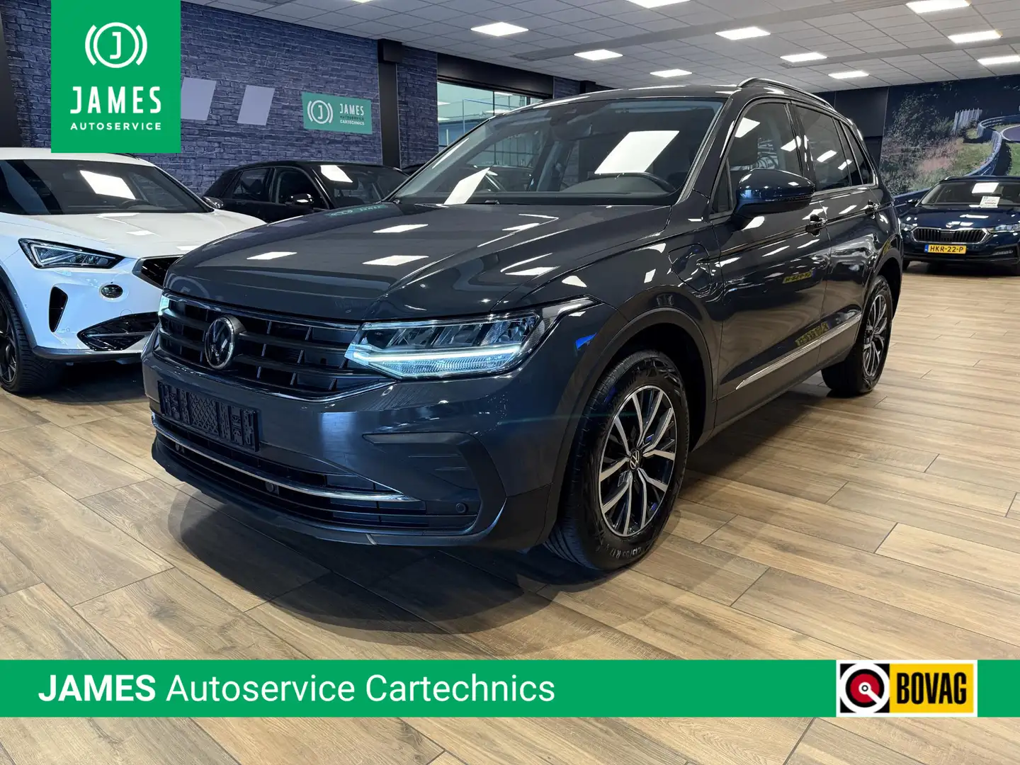 Volkswagen Tiguan 1.4 TSI eHybrid Life PHEV Grau - 1