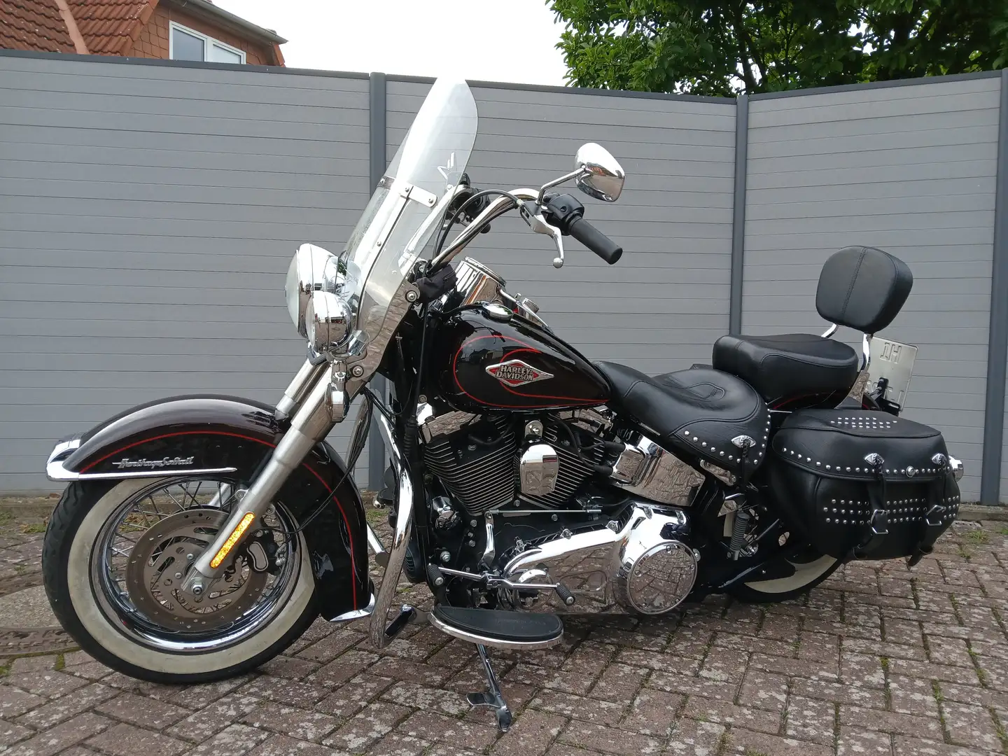 Harley-Davidson Heritage Softail FLSTC Piros - 1