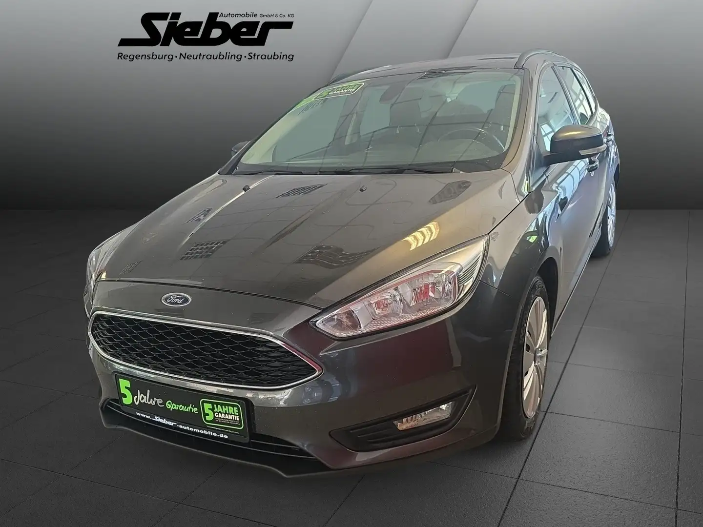 Ford Focus Turnier 1.0 EcoBoost Trend *Sitzheizung* Grau - 2