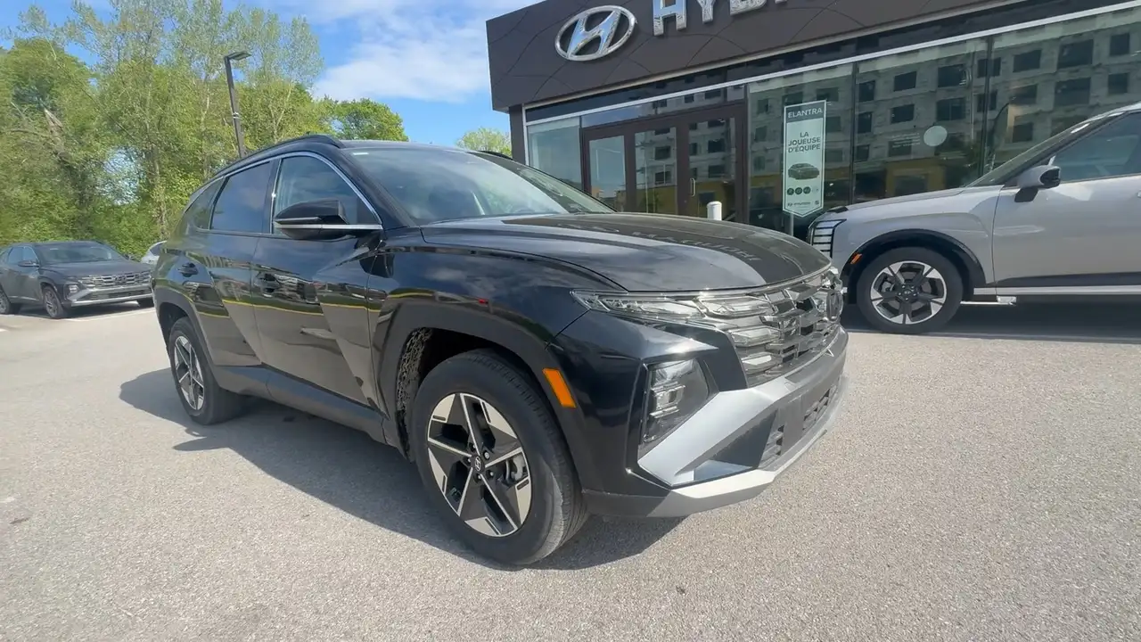 Hyundai TUCSON снимка Hyundai TUCSON