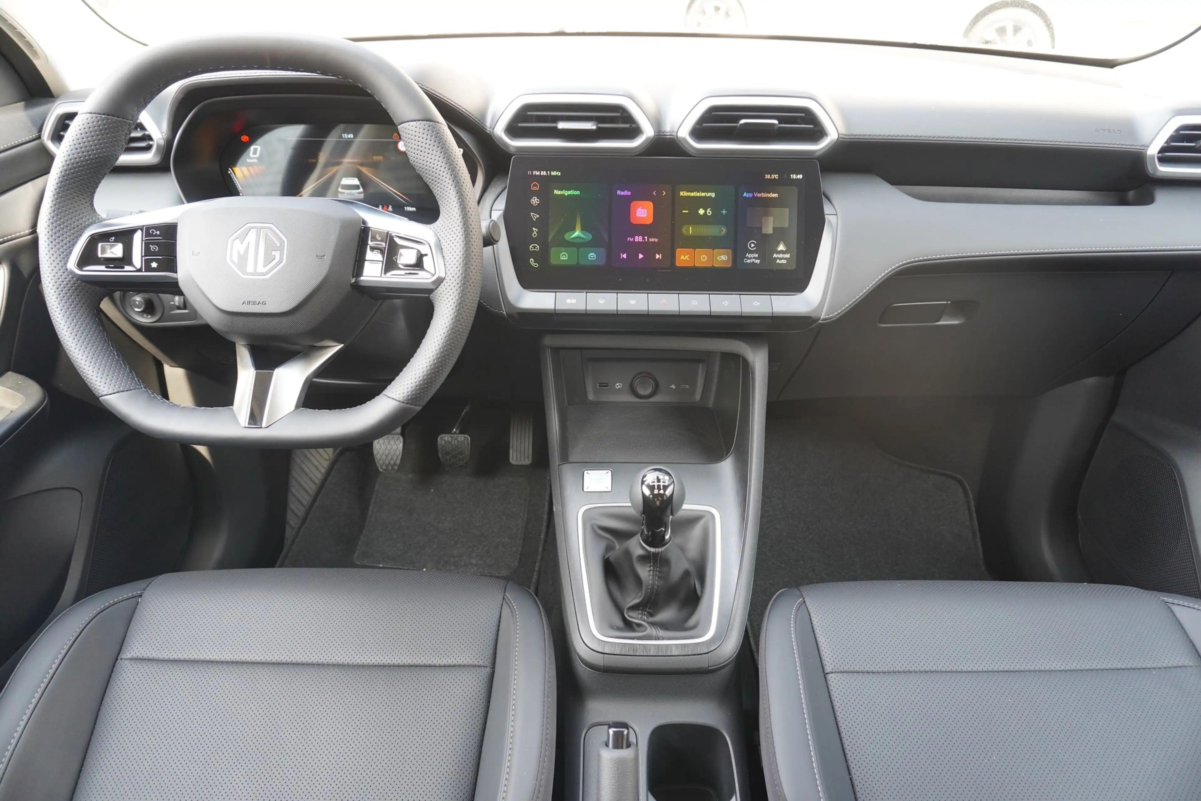 MG ZS 1.5 VTi-Tech Comfort LED Navi 360° — photo 15
