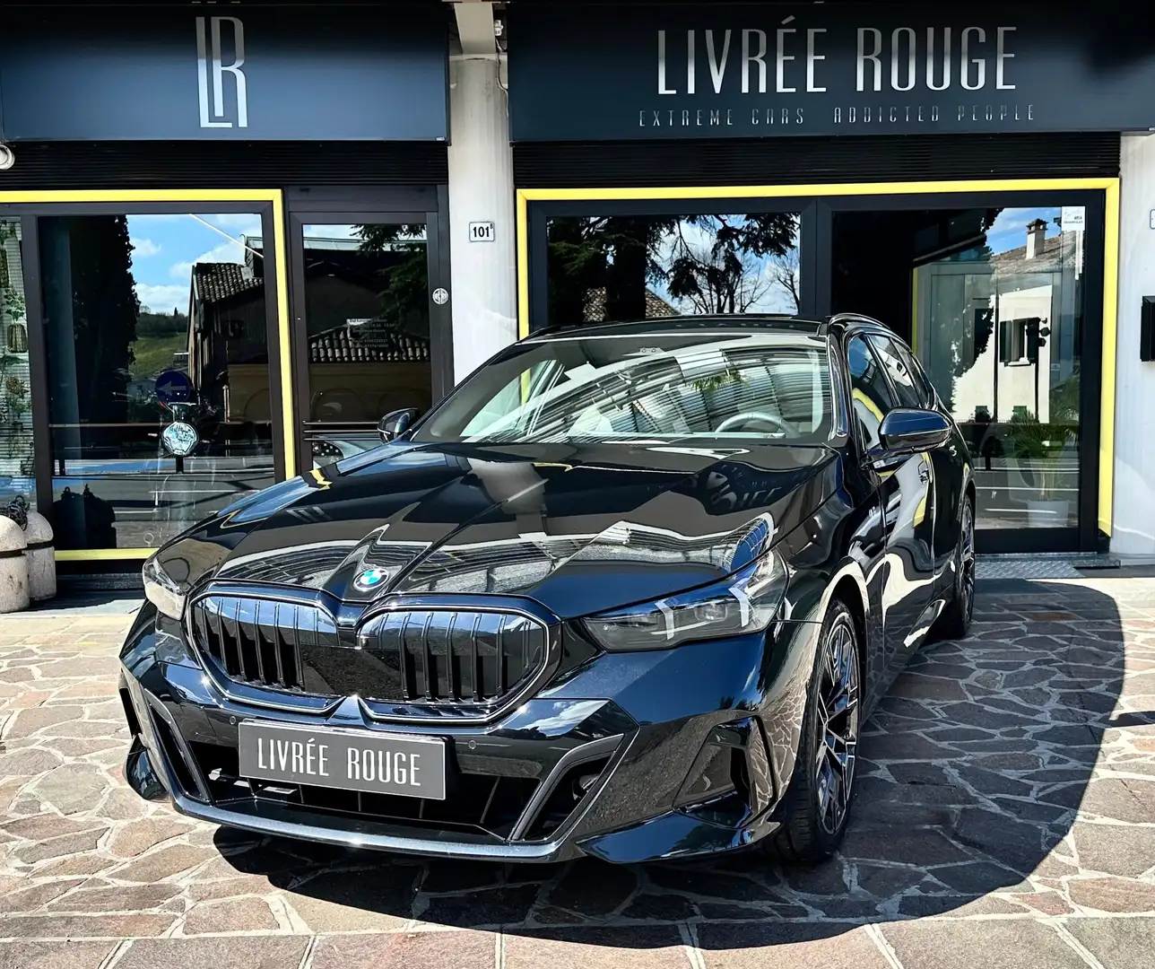 BMW 520 520d Touring 48V xdrive MSport Pro auto Negru - 1