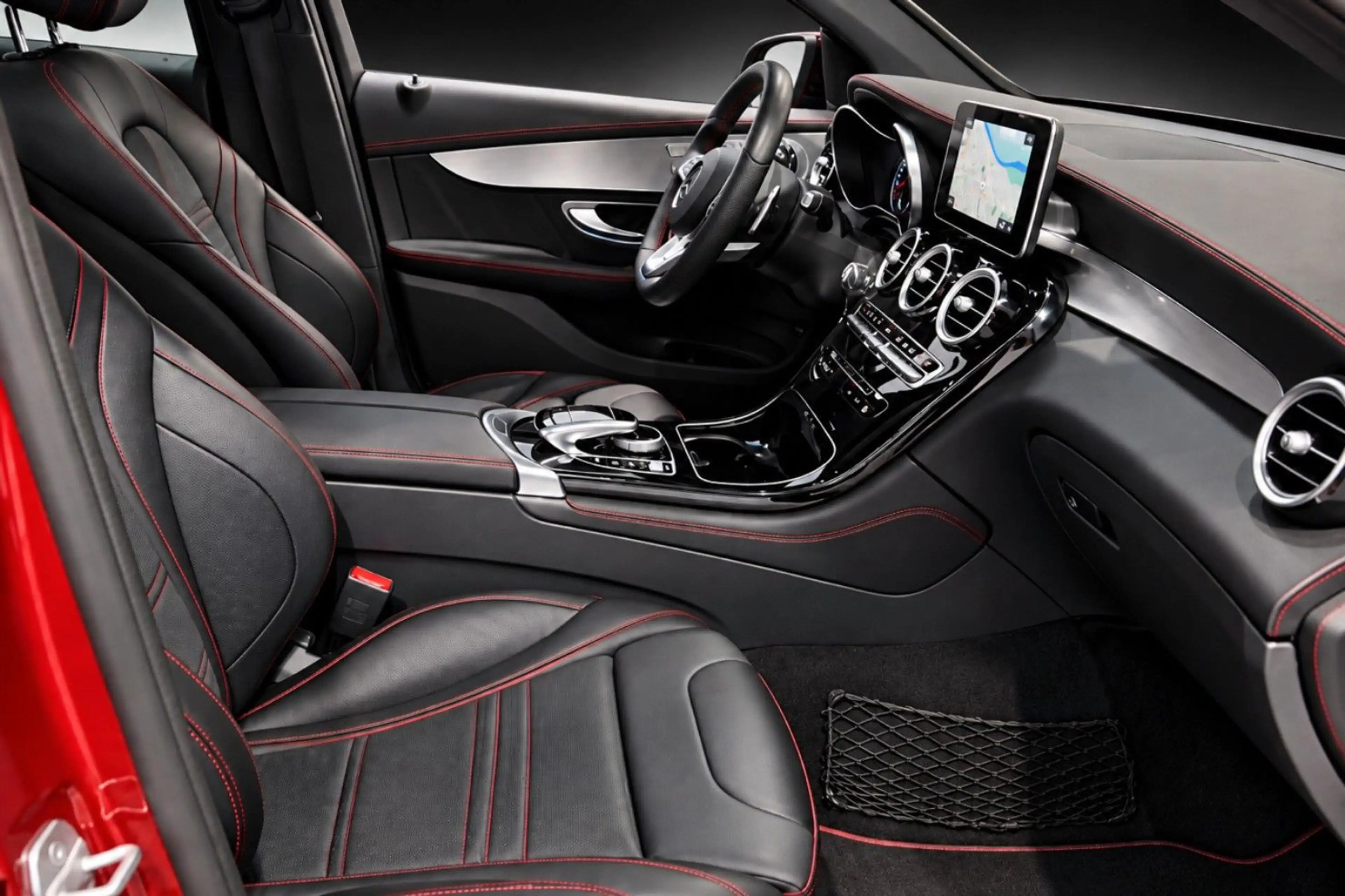 Mercedes-Benz GLC 43 AMG 4Matic Designo P Dach 360 Kamera 1A — photo 7