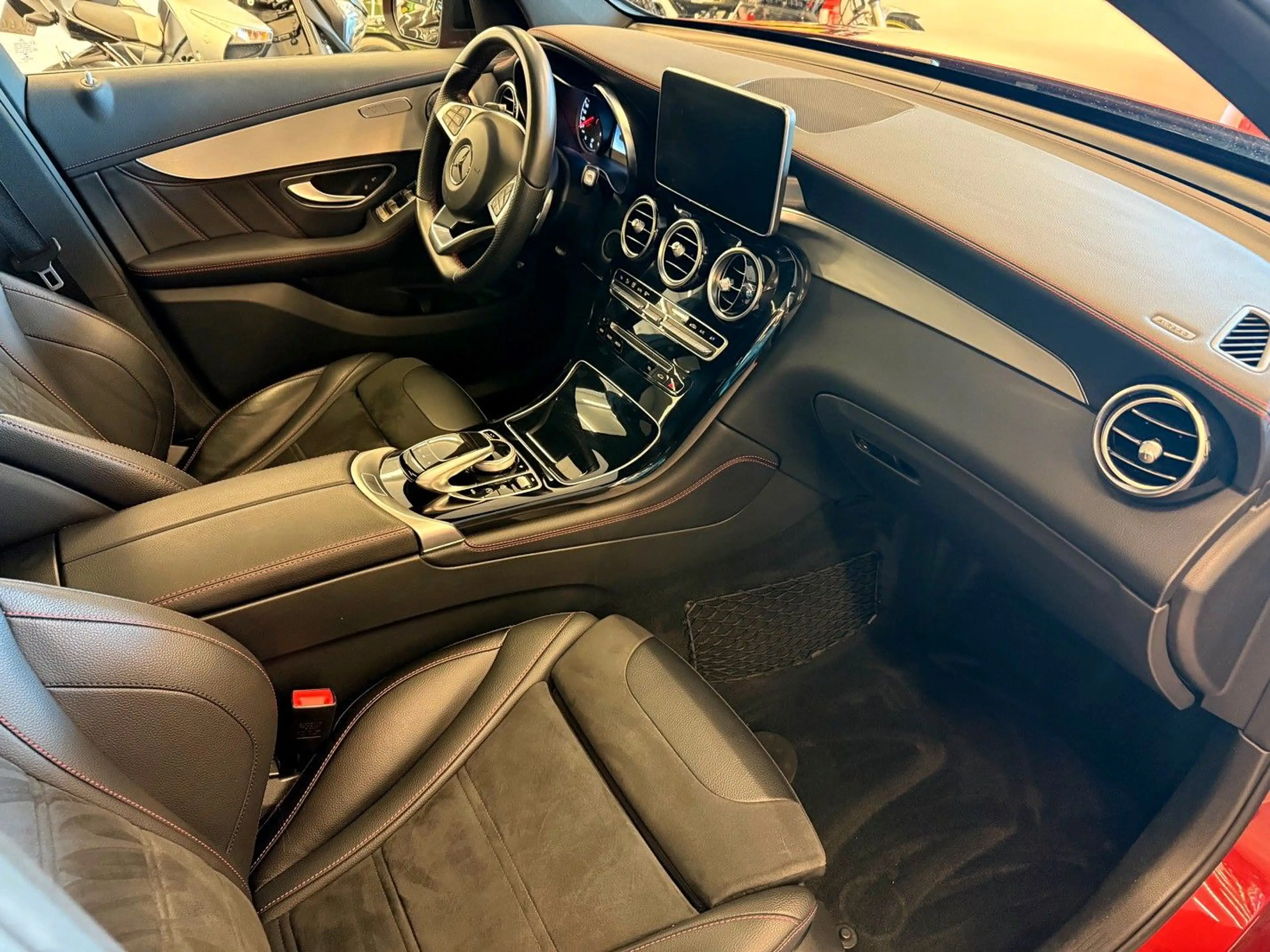 Mercedes-Benz GLC 43 AMG 4Matic Designo P Dach 360 Kamera 1A — photo 14