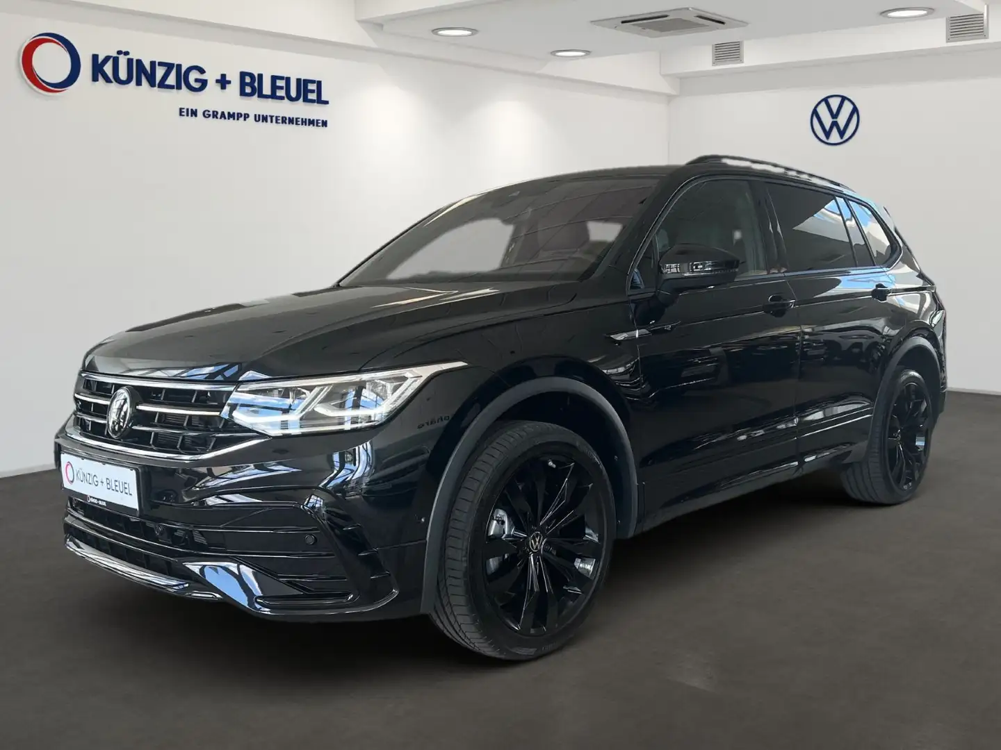 Volkswagen Tiguan Allspace R-Line 2.0 TDI DSG 4Motion AHK 7 Zwart - 2