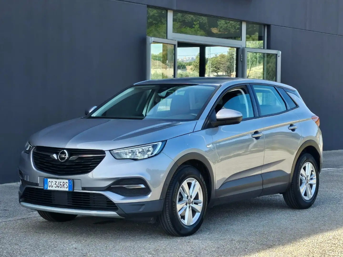 Opel Grandland 1.2T 130 CVAT8 Elegance IVA DEDUCIBILE Grigio - 1