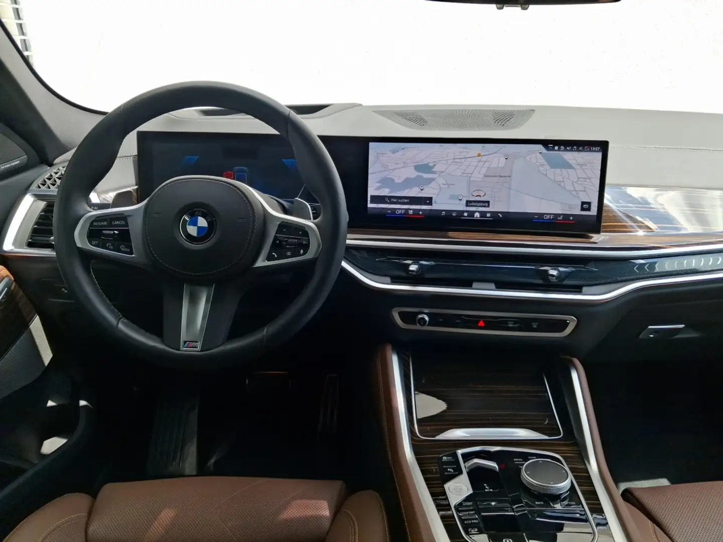 BMW X6 xDrive30d M Sport Navi LED AHK H&K SHZ - 2