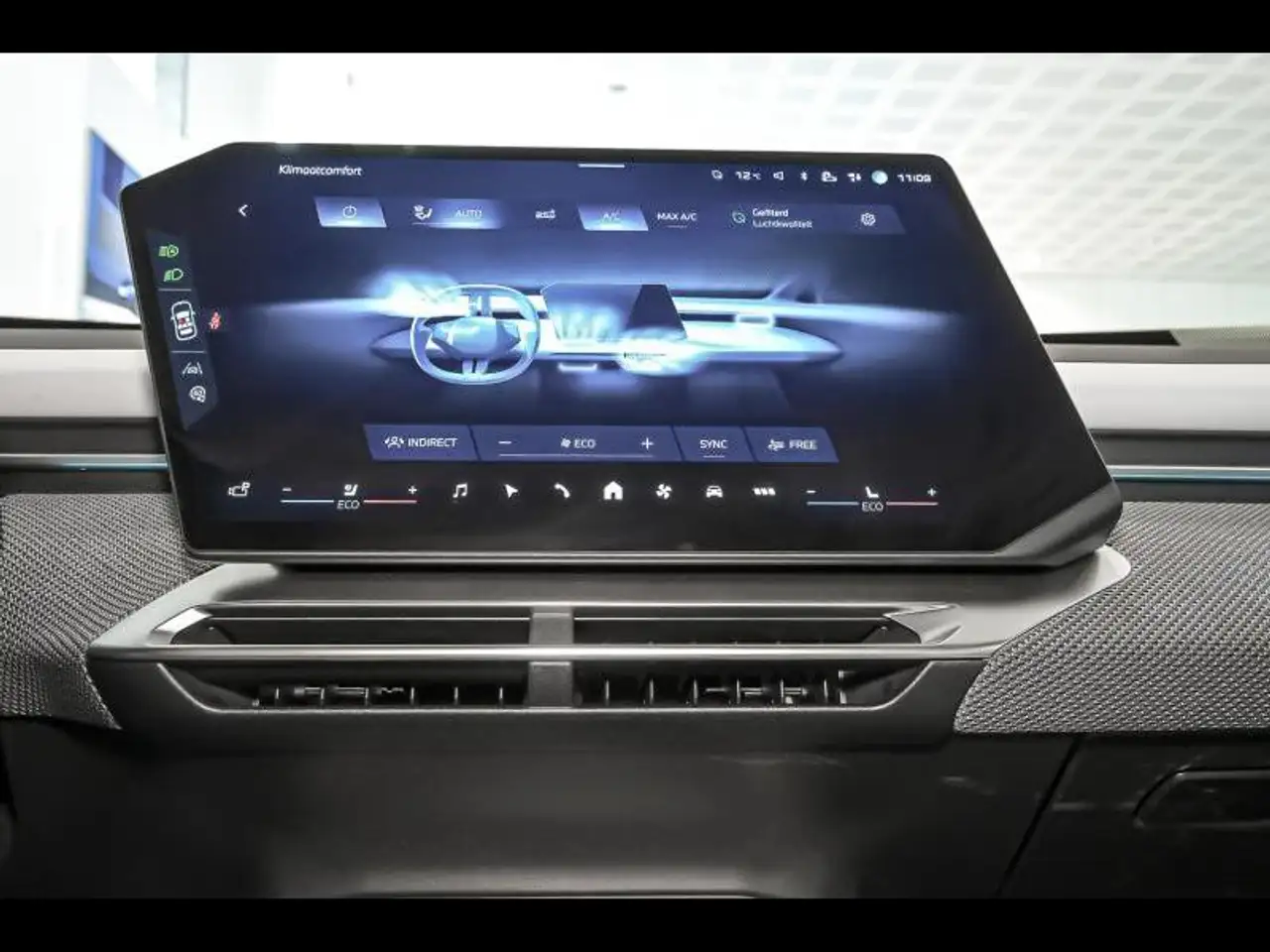 BMW iX3 50 xDrive M Sport TH Pano H&K Head-Up, миниатюра 11