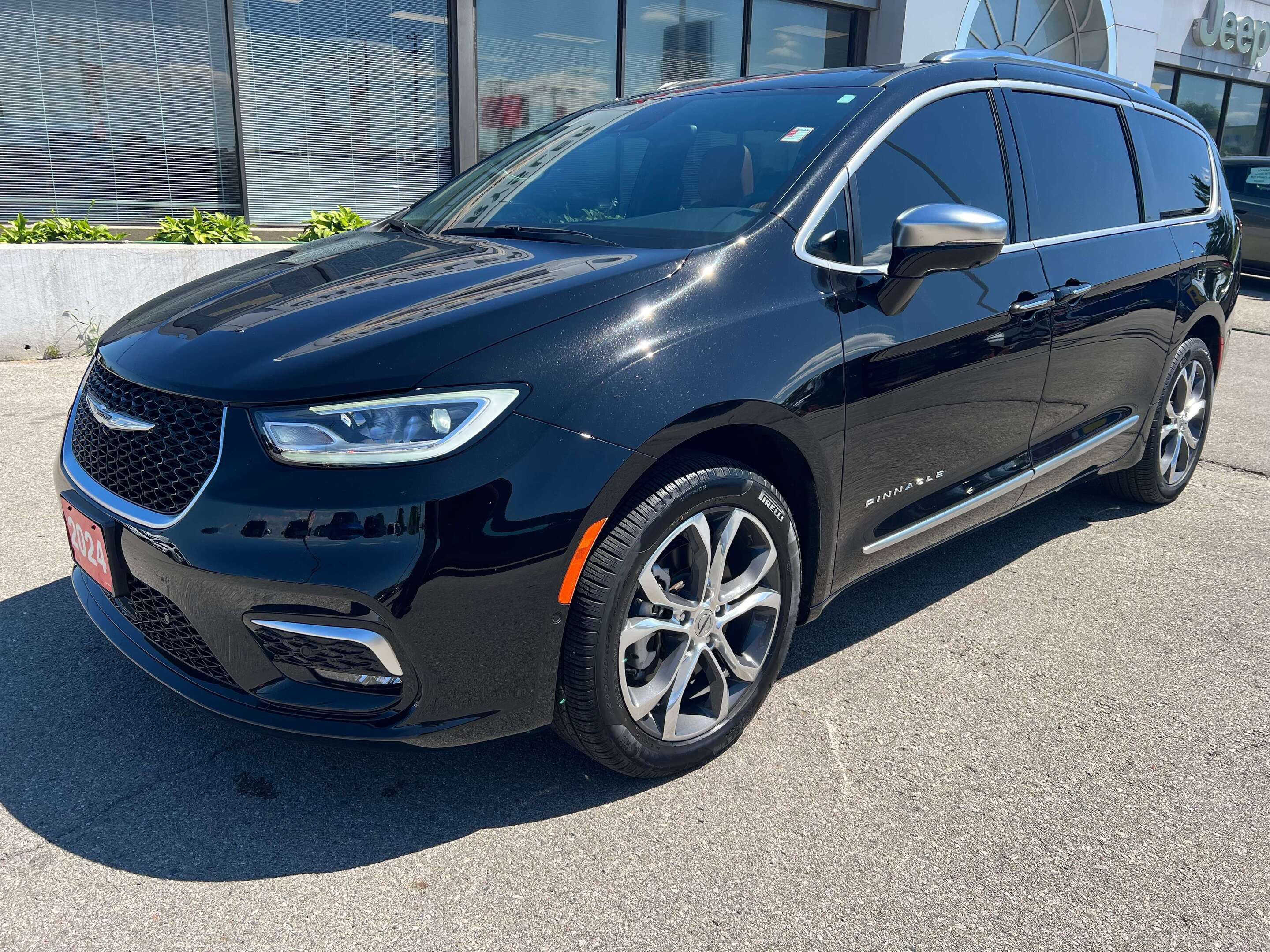 Black 2024 Chrysler Pacifica Minivan All-Wheel Drive 9-Speed Automatic