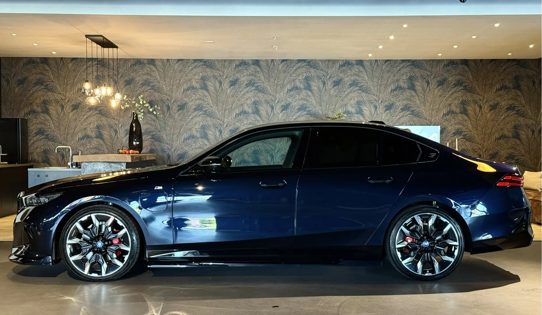 BMW 530 5-serie 530e I M-pakket I 21" INDIVIDUAL I Pano I Noir - 2