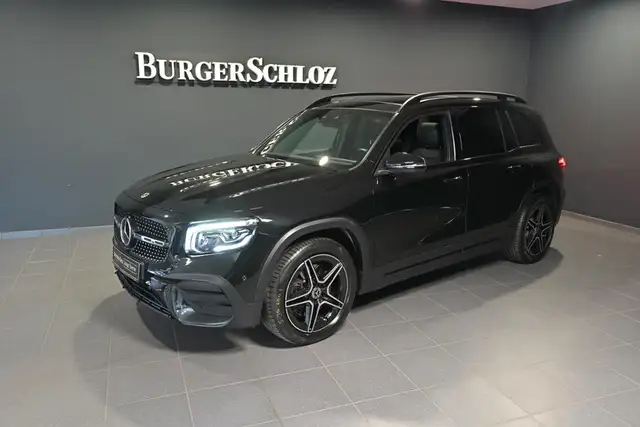 Mercedes-Benz GLB 250 4M AMG/PANO/AHK/LED/NAVI