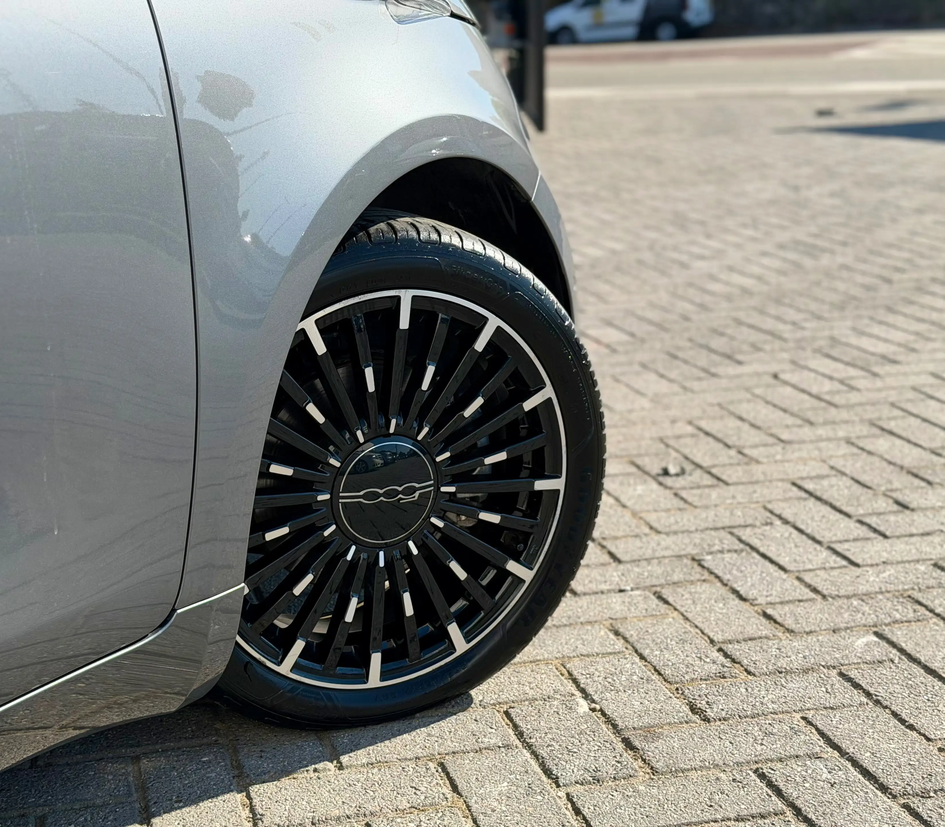 Fiat 500e CABRIO LA PRIMA PRIX NETTO 15661 € — photo 11