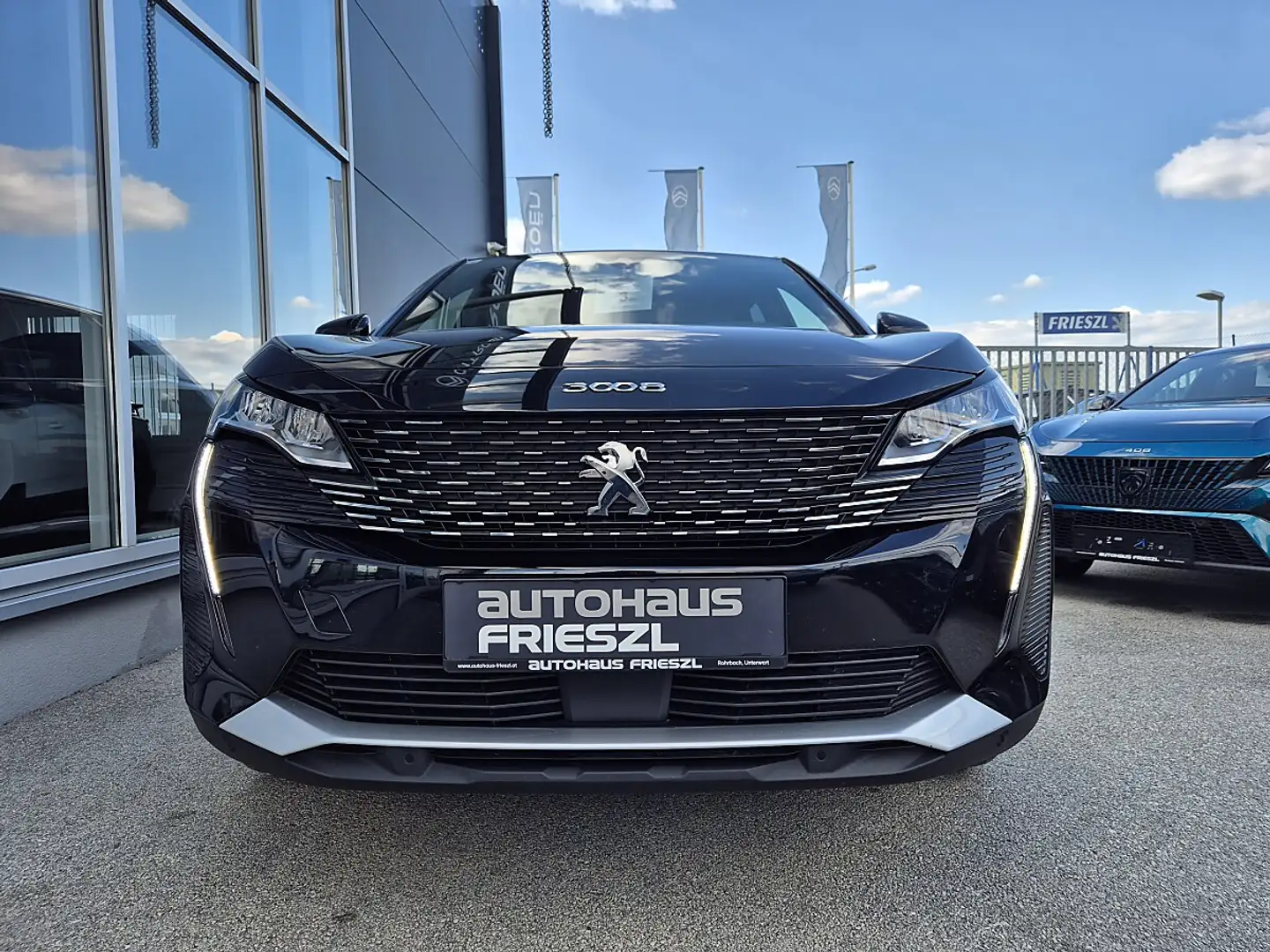 Peugeot 3008 PureTech 130 6-Gang-Manuell Allure Schwarz - 2