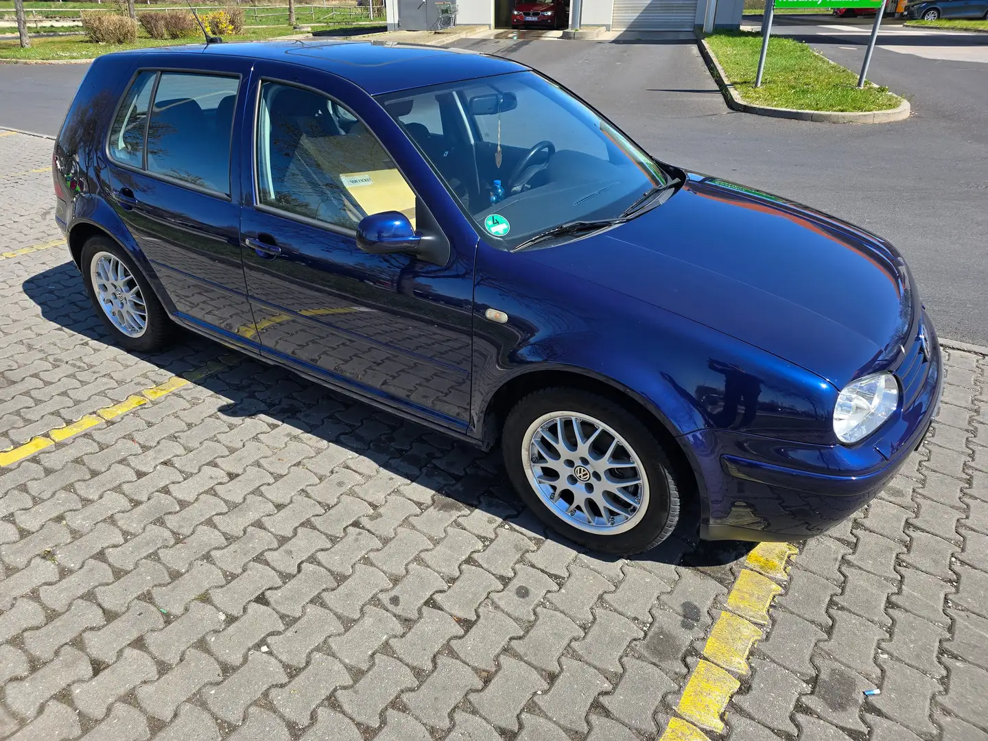 Volkswagen Golf GTI Golf IV 1.8 Turbo Highline rostfrei TÜV 2026 Albastru - 1