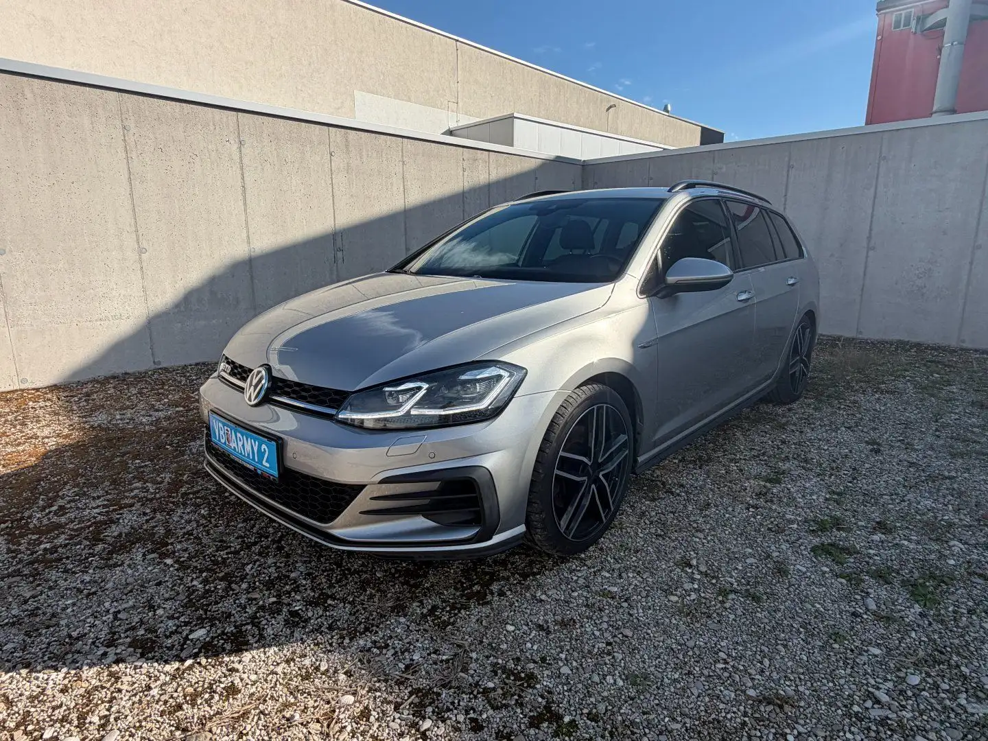 Volkswagen Golf VII 2.0 TDI BlueMotion Tech. GTD Silber - 1
