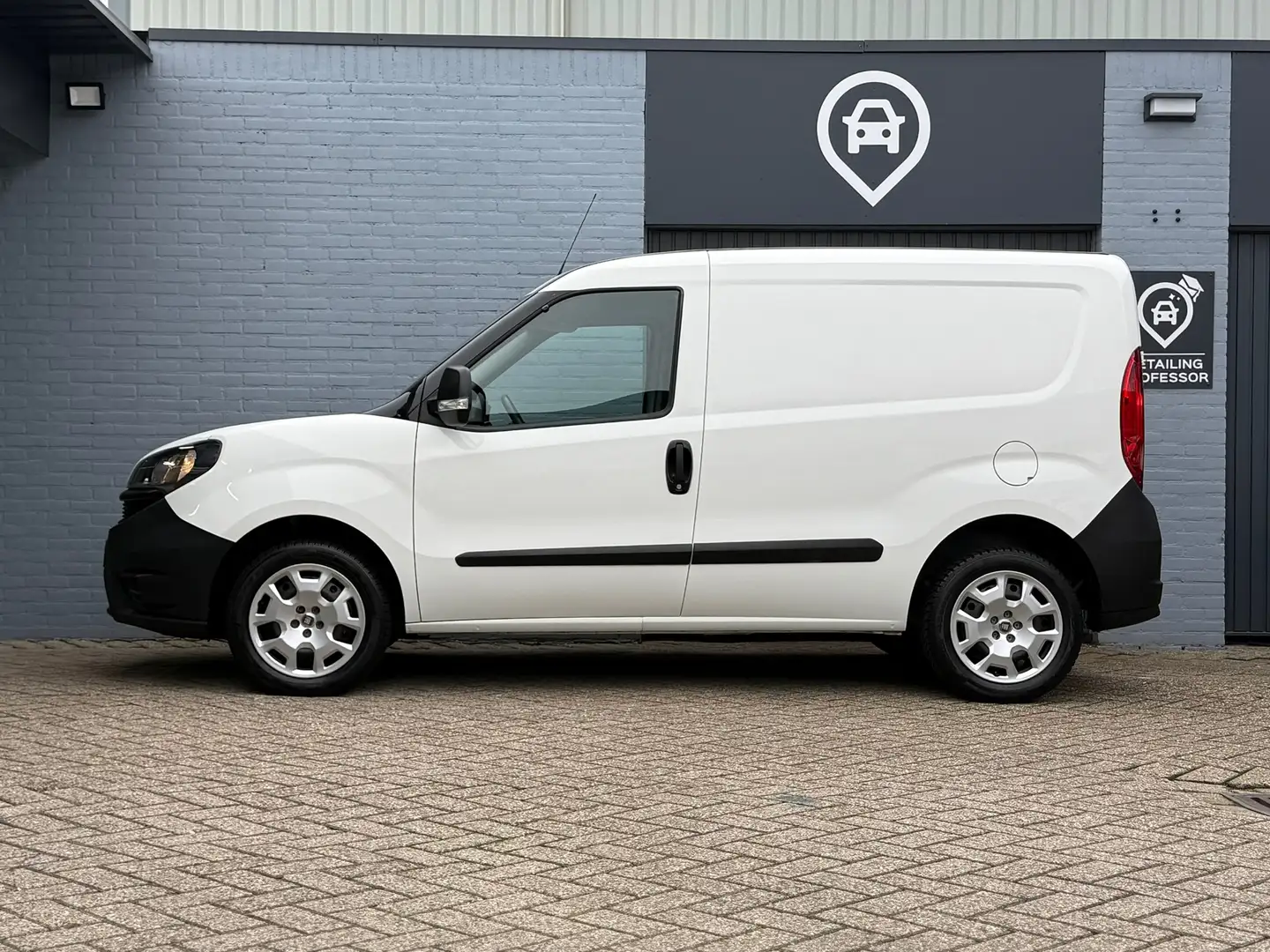 Fiat Doblo Cargo 1.4 Benzine | Clima | PDC | Marge Blanco - 2