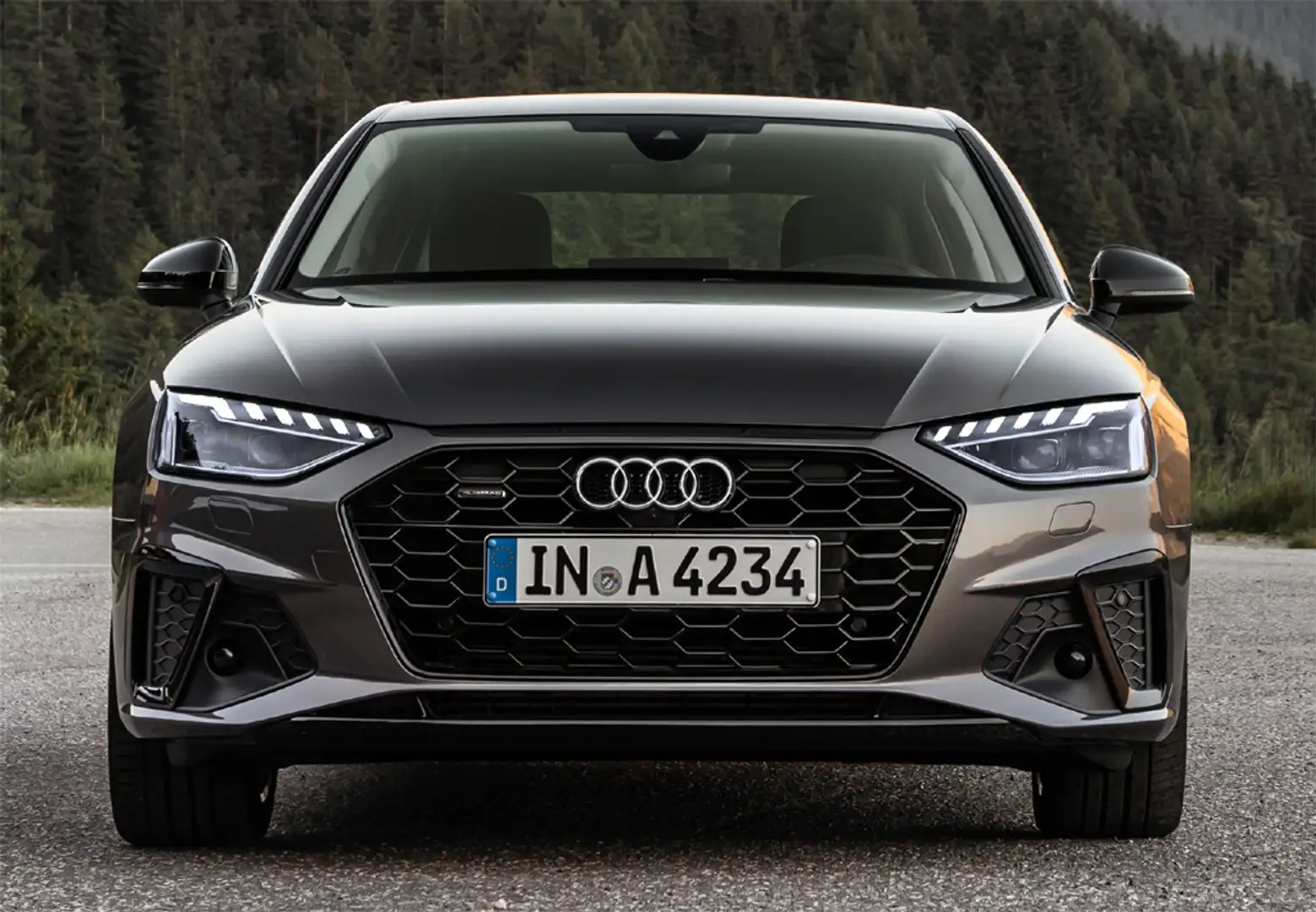 Audi A4 2.0TDI DPF 170 Schwarz - 2