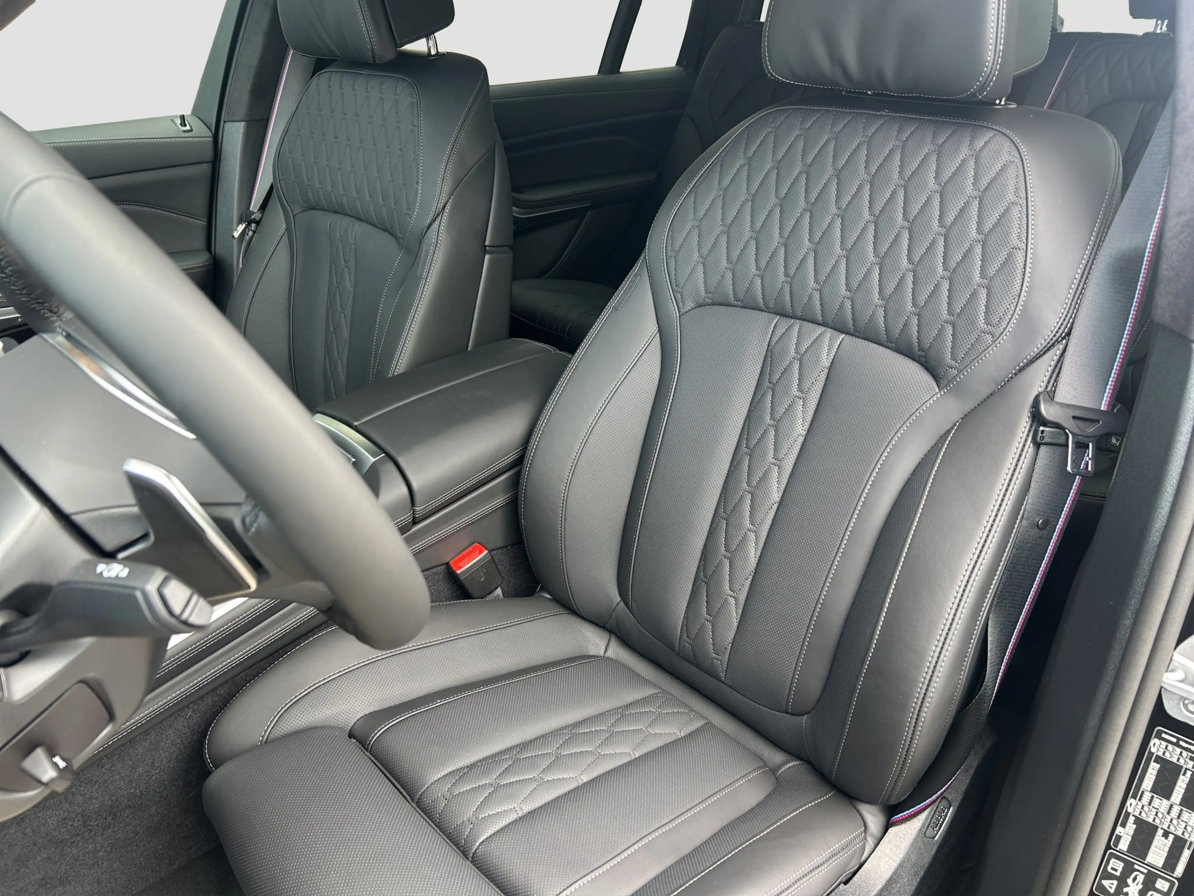 BMW X7 xDrive 40d M-Sport ACC AHK B&W StHzg SkyLounge — photo 11