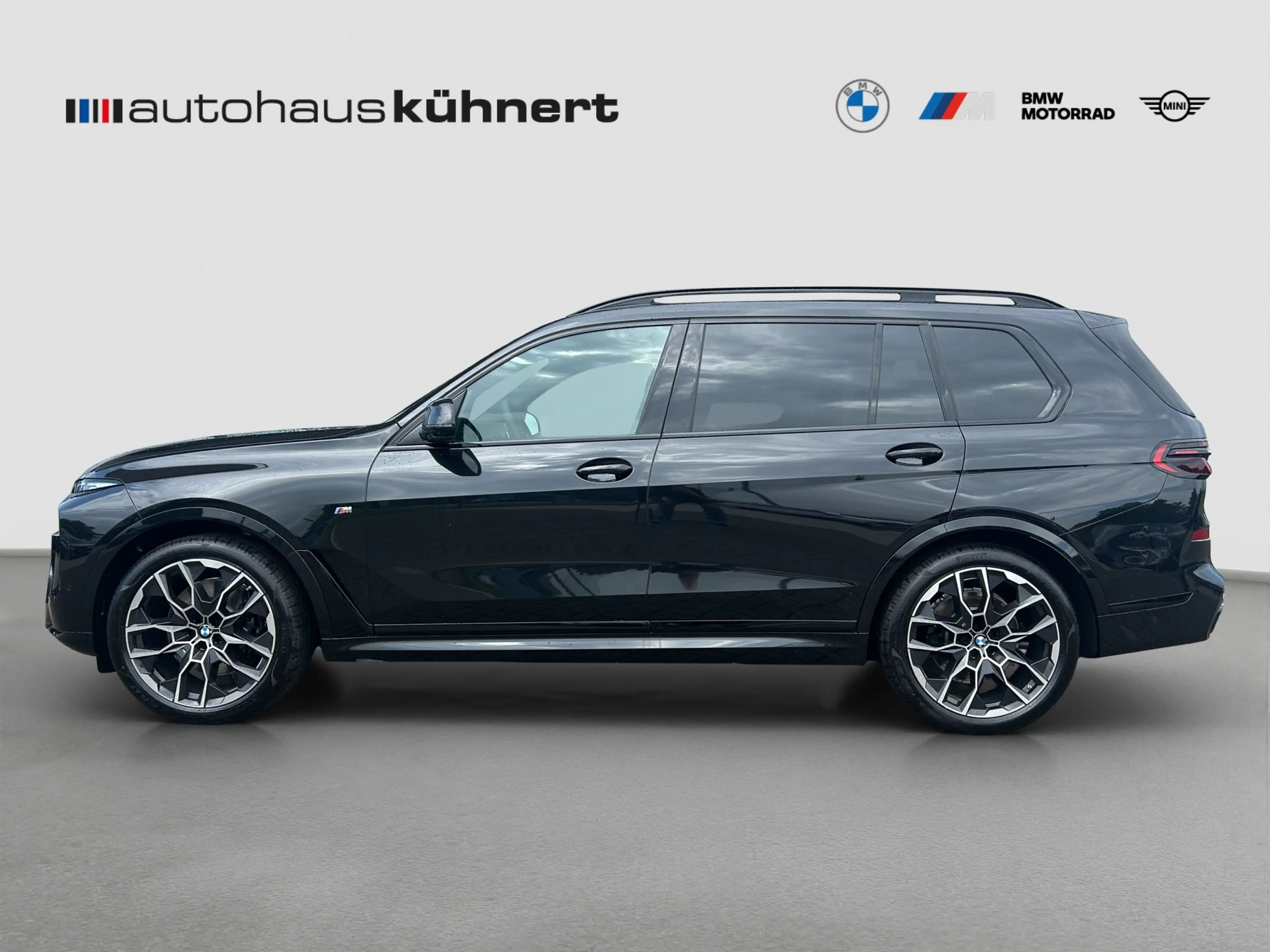BMW X7 xDrive 40d M-Sport ACC AHK B&W StHzg SkyLounge — photo 4