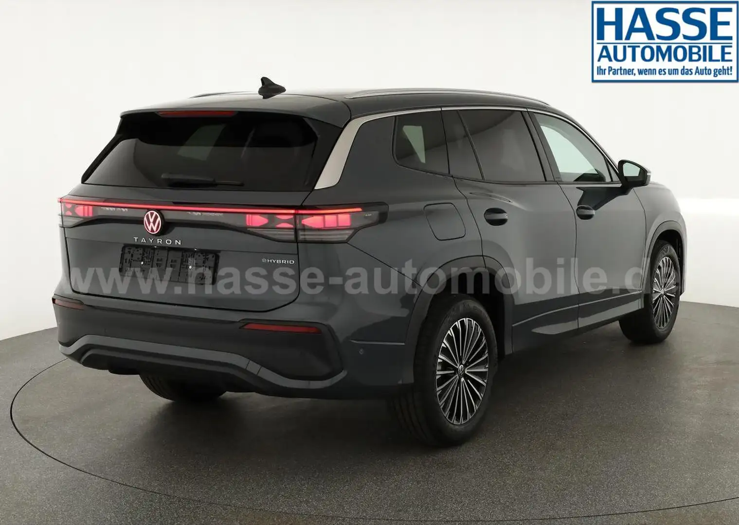 Volkswagen Tayron 1.5 TSI eHybrid 150 kW Life DSG Life, AHK, LED-... Šedá - 2