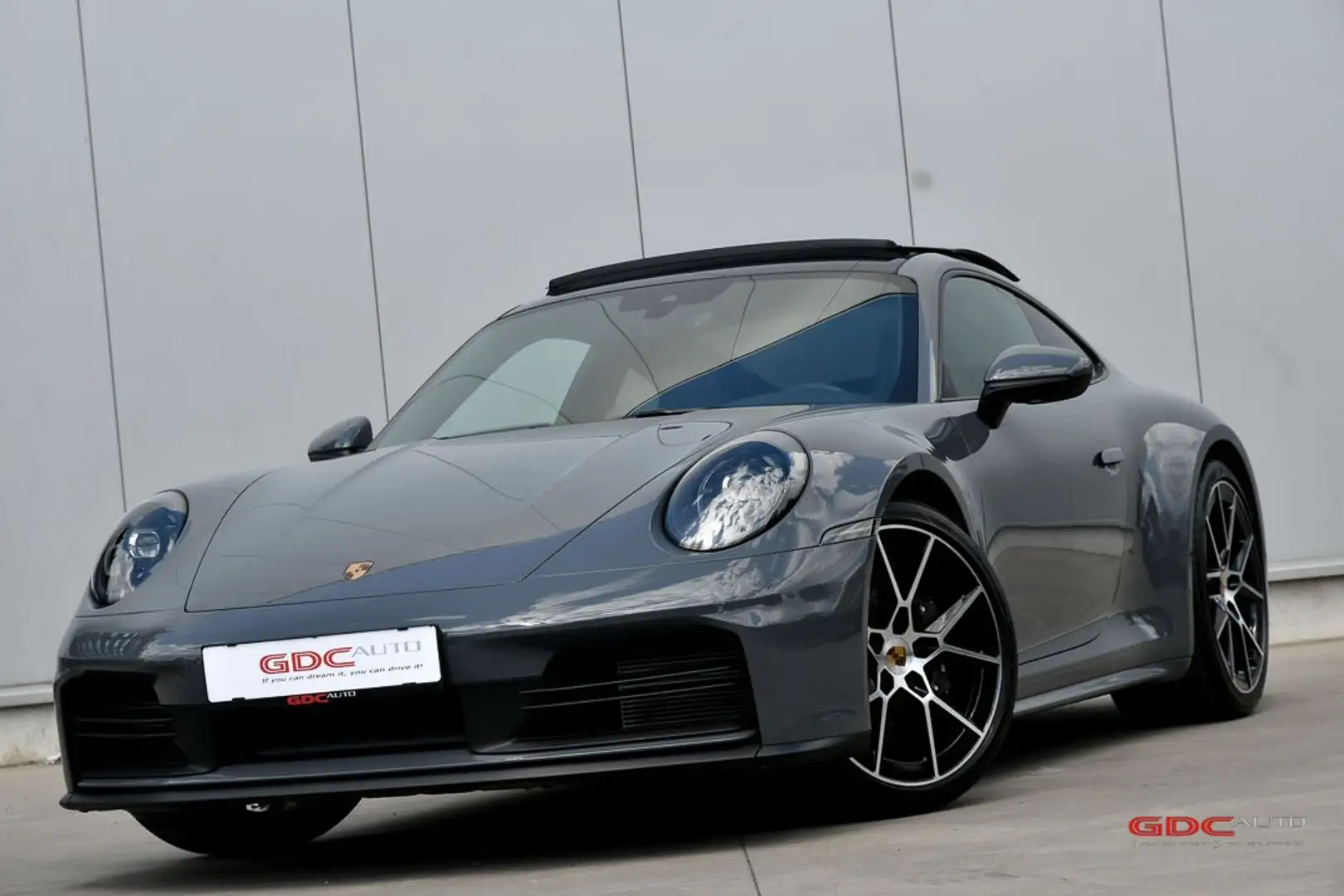 Porsche 911 992.2 Carrera Coupe l Pano l Chrono l Bose I PPF Gris - 2