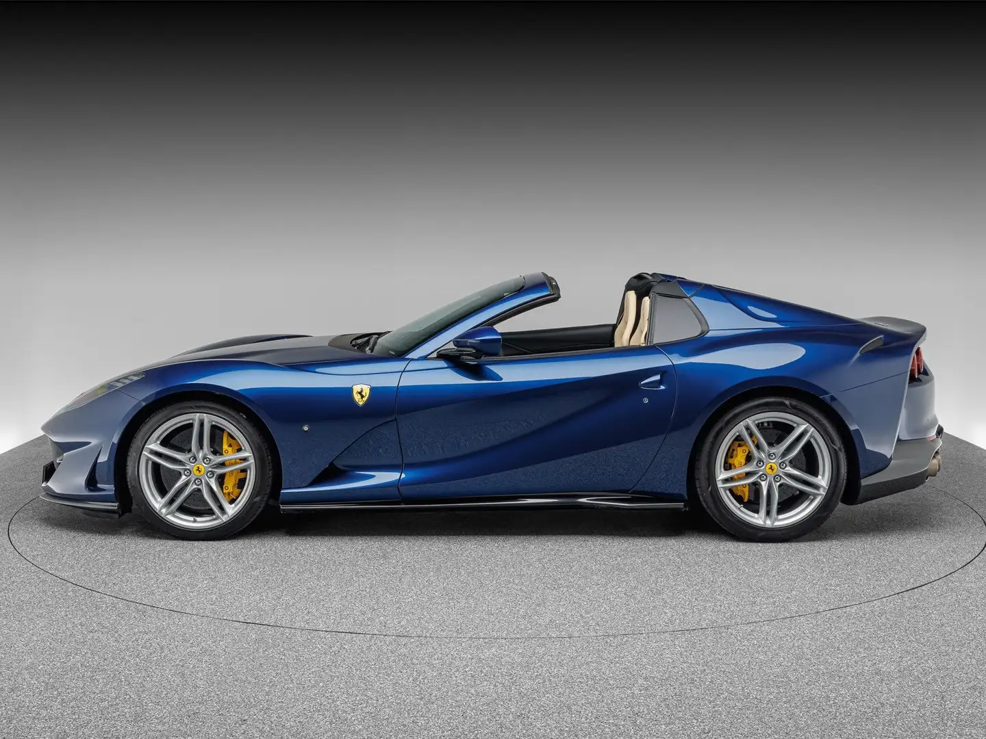 Ferrari 812 GTS Blau - 2