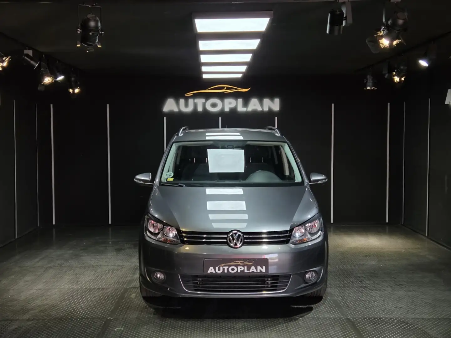 Volkswagen Touran 1.6TDI Advance BMT DSG 105 Beige - 2