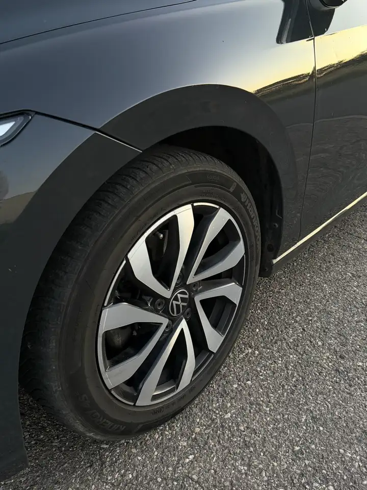 Volkswagen Golf Standard Model — photo 10