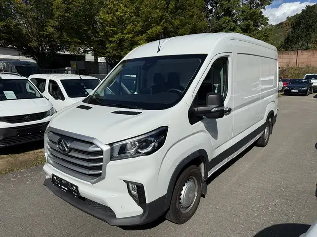 Maxus Deliver 9