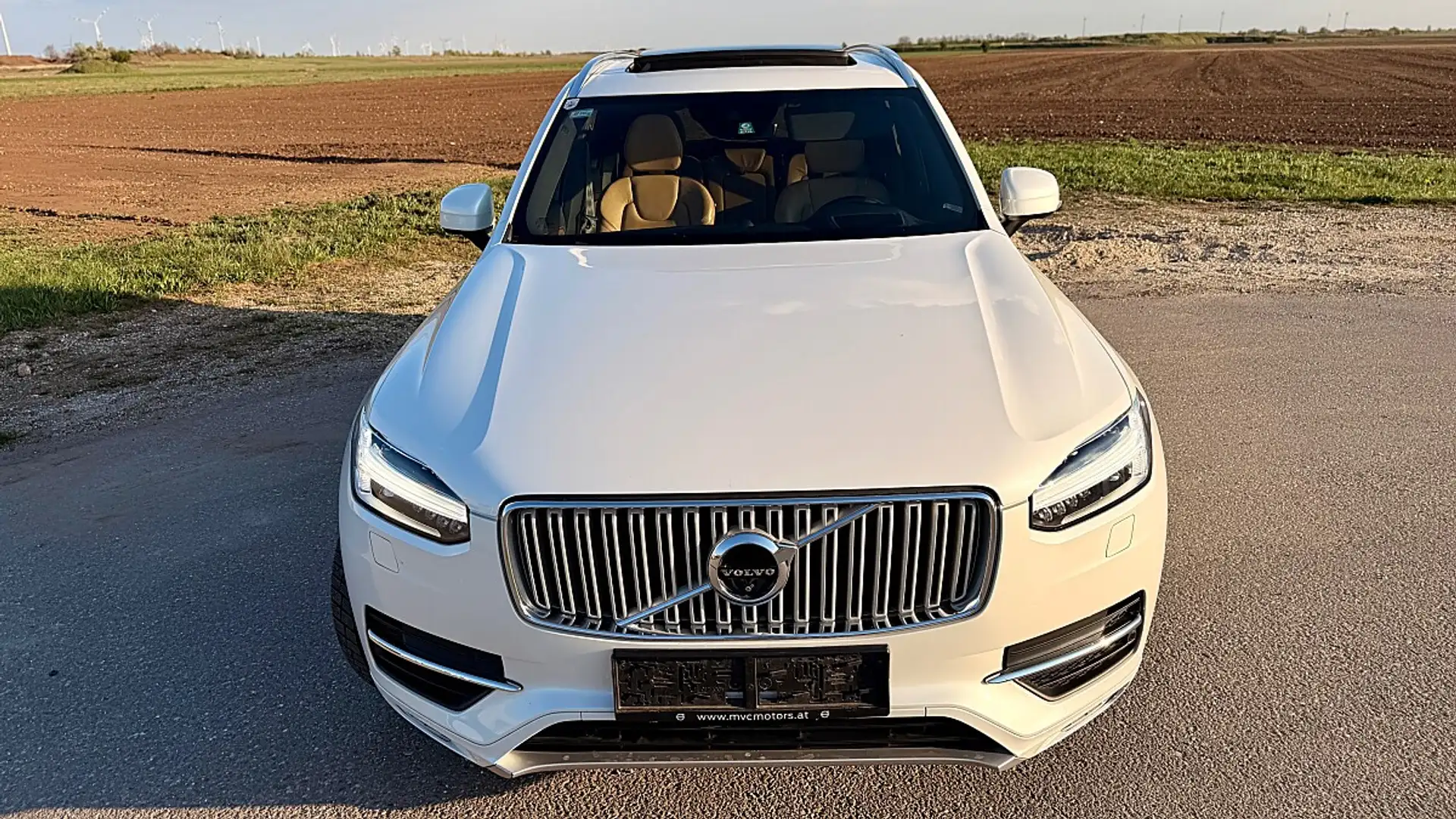 Volvo XC90 2.0 D5 AWD Inscription *Pano *Head-Up* *Standhe... Weiß - 2