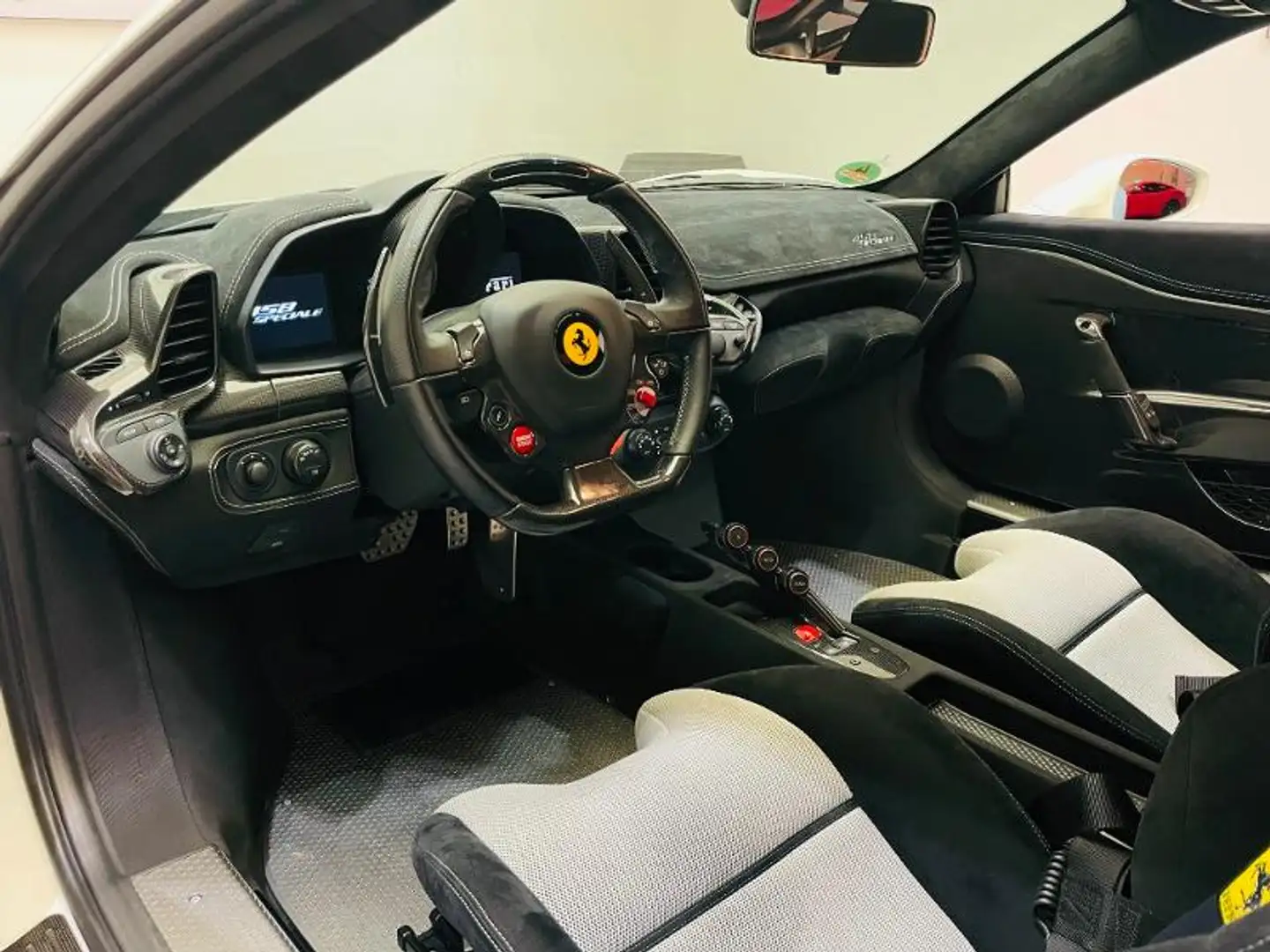 Ferrari 458 V8 4.5 SPECIALE - 2