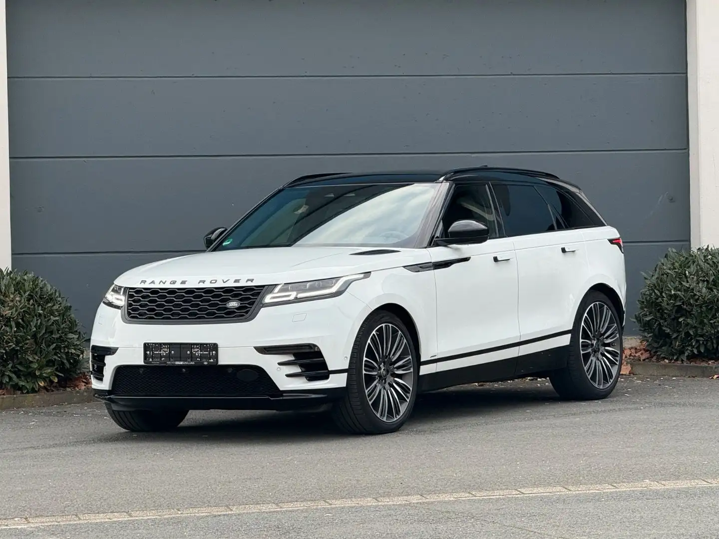 Land Rover Range Rover Velar R-Dynamic HSE*HuD*Pano*Matrix* Blanc - 1