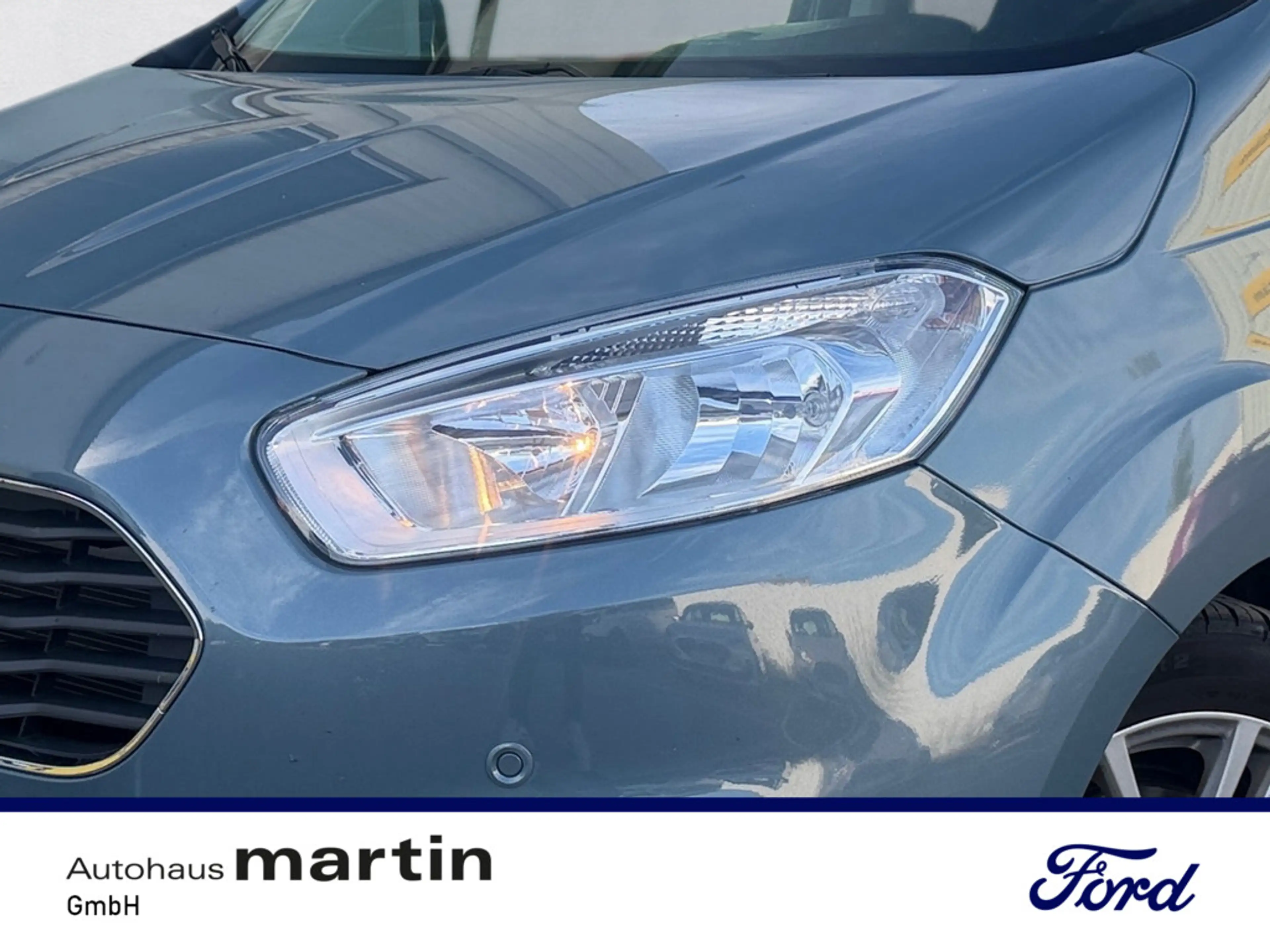 Ford Tourneo Courier 1.0 Titanium SHZ KAMERA NAVI — photo 9