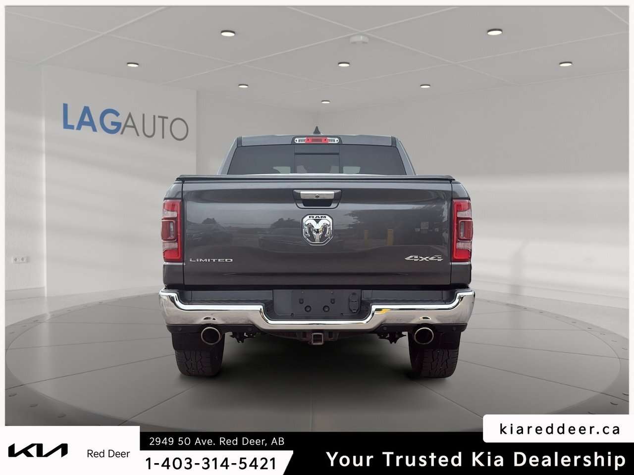 2019 RAM 1500 Limited 4X4 | Remote Start | Power Running Boards — снимка 1