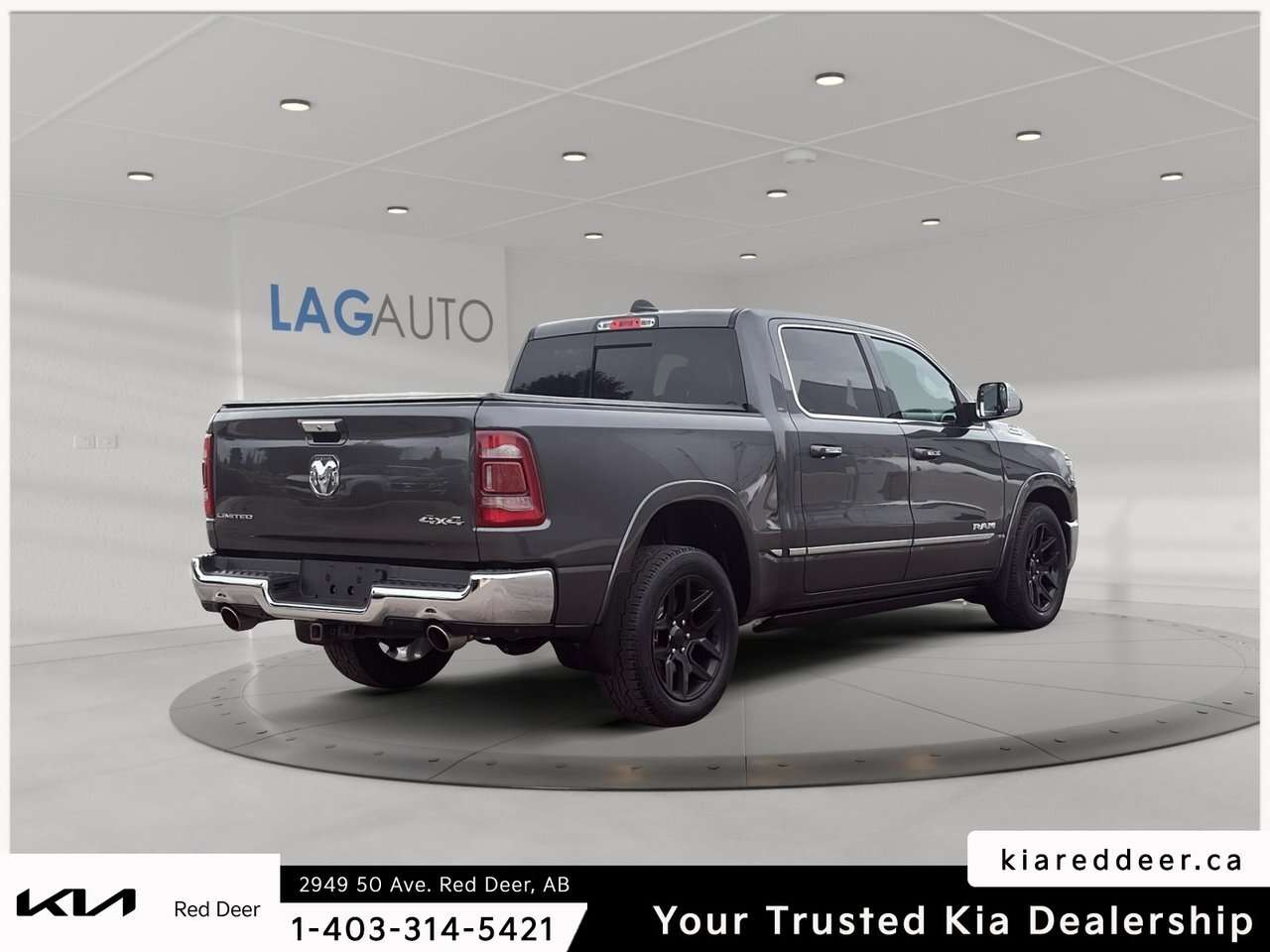 2019 RAM 1500 Limited 4X4 | Remote Start | Power Running Boards — снимка 1