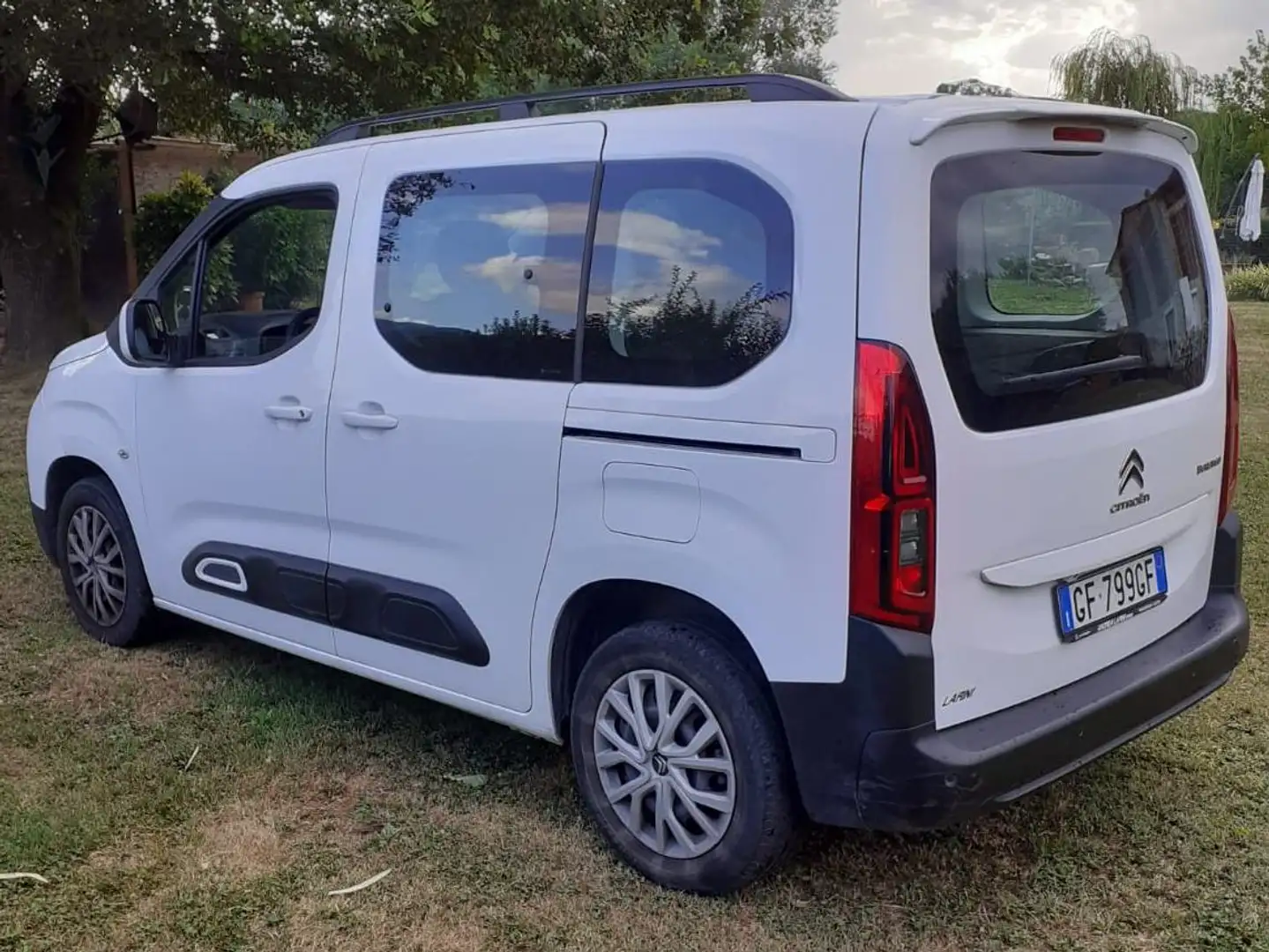 Citroen Berlingo Berlingo III 2018 1.2 puretech M Feel s Bianco - 1