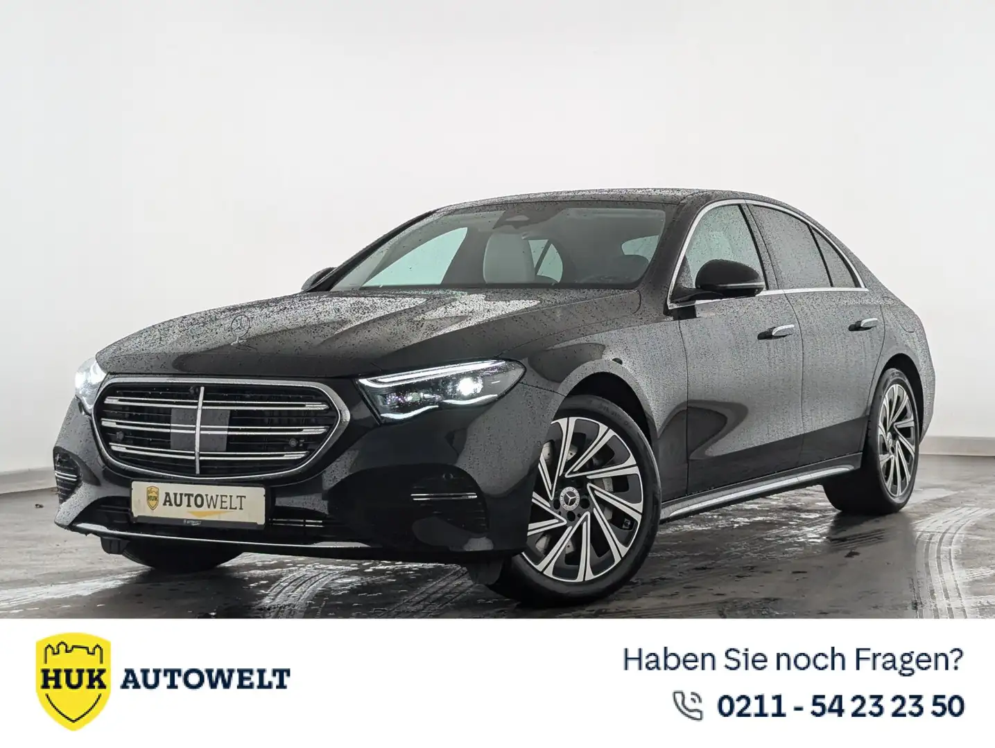 Mercedes-Benz E 300 E 300 e Exclusive Premium 4Matic LEDER+PANO+NAVI Schwarz - 1