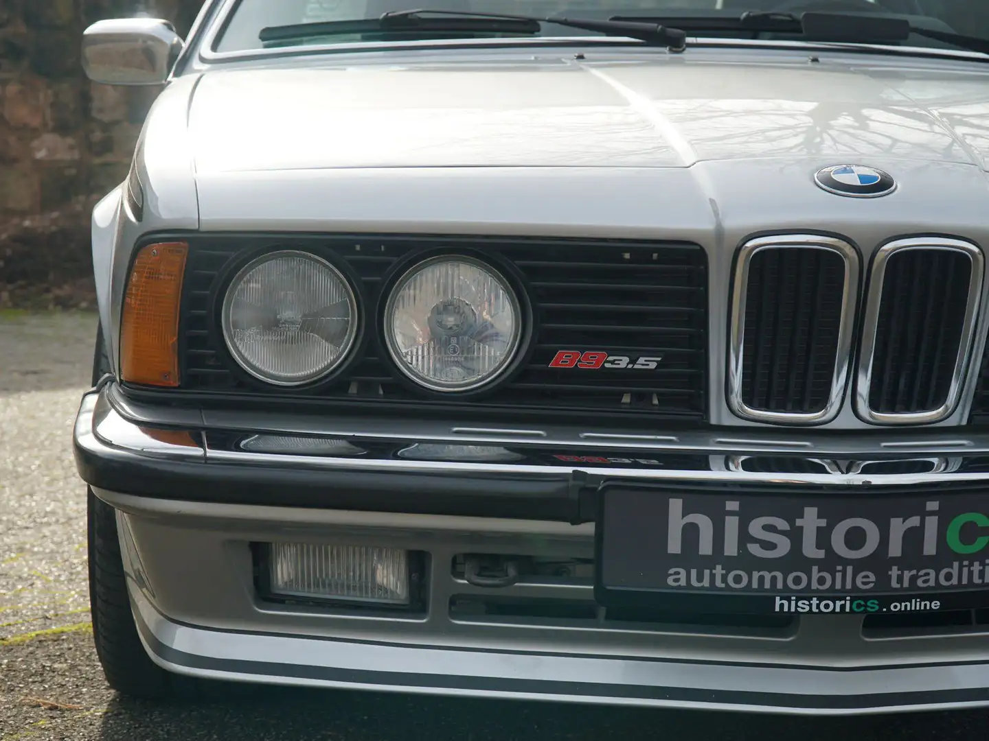 BMW 635 E24 Alpina Gümüş rengi - 1