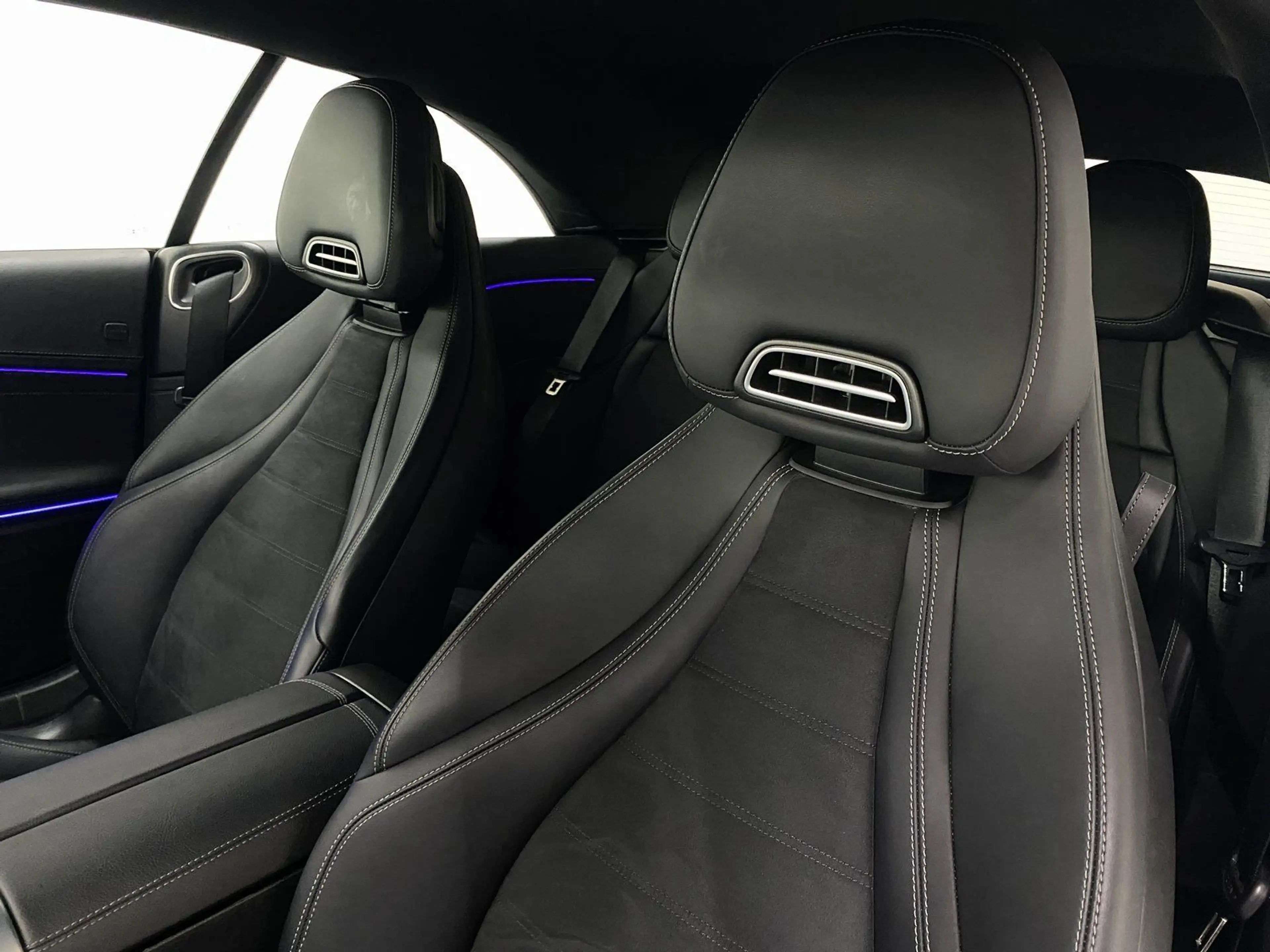 Mercedes-Benz CLE 200 Cabrio AMG+LED+19"+KAMERA+KEYLESS+MEMORY — photo 10