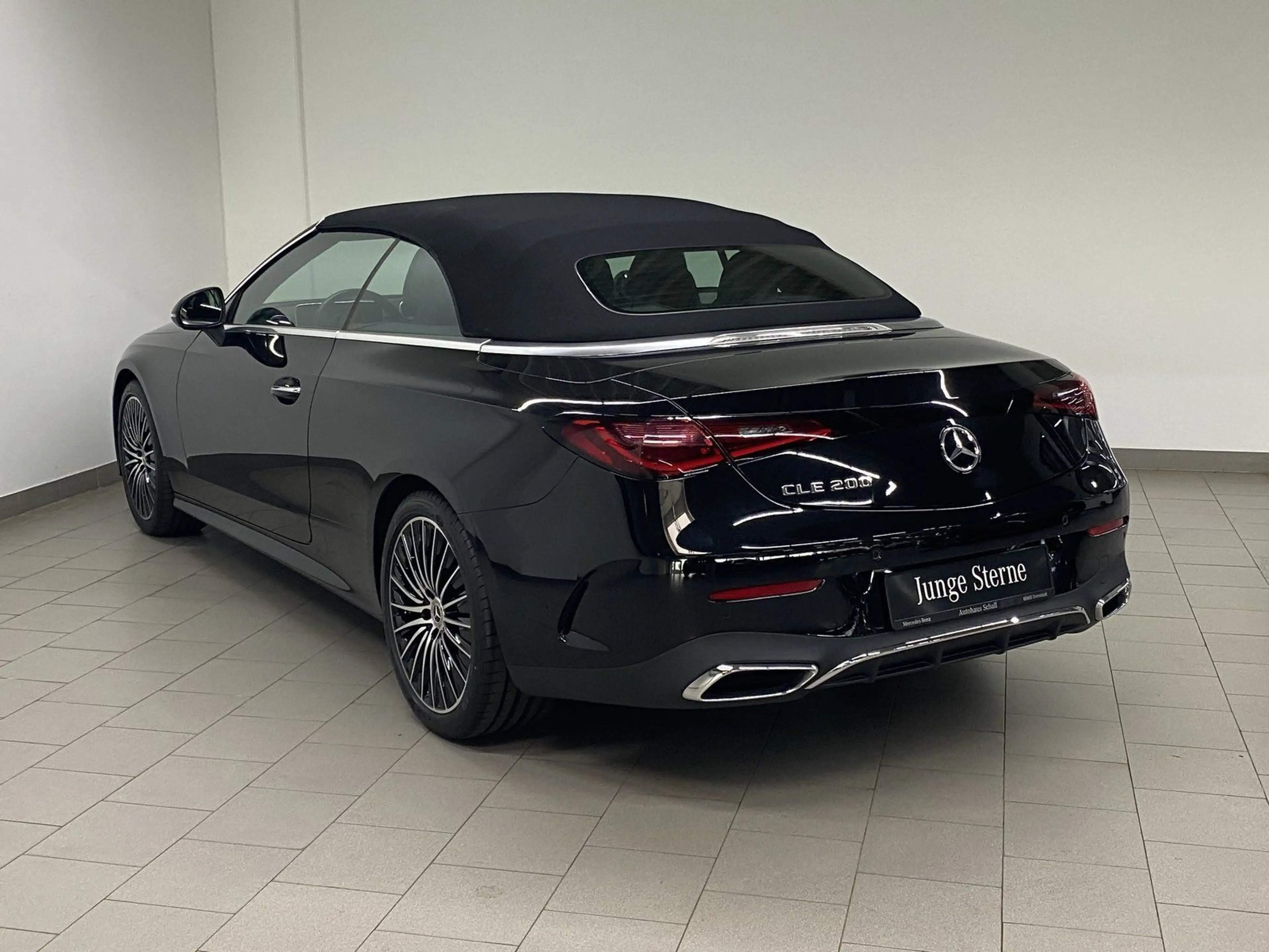Mercedes-Benz CLE 200 Cabrio AMG+LED+19"+KAMERA+KEYLESS+MEMORY — photo 14