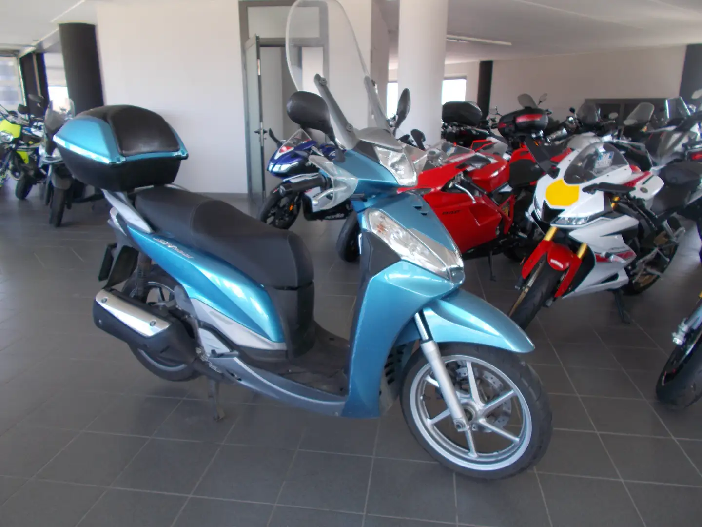 Honda SH 300 I Modrá - 1