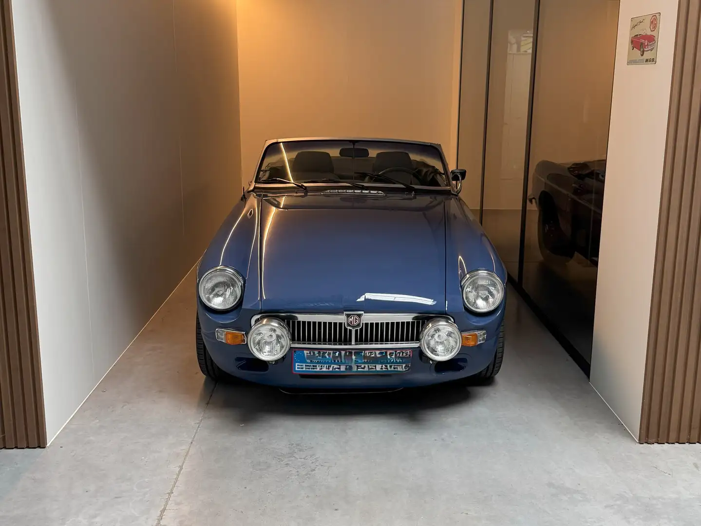 MG MGB Oldtimer Bleu - 2