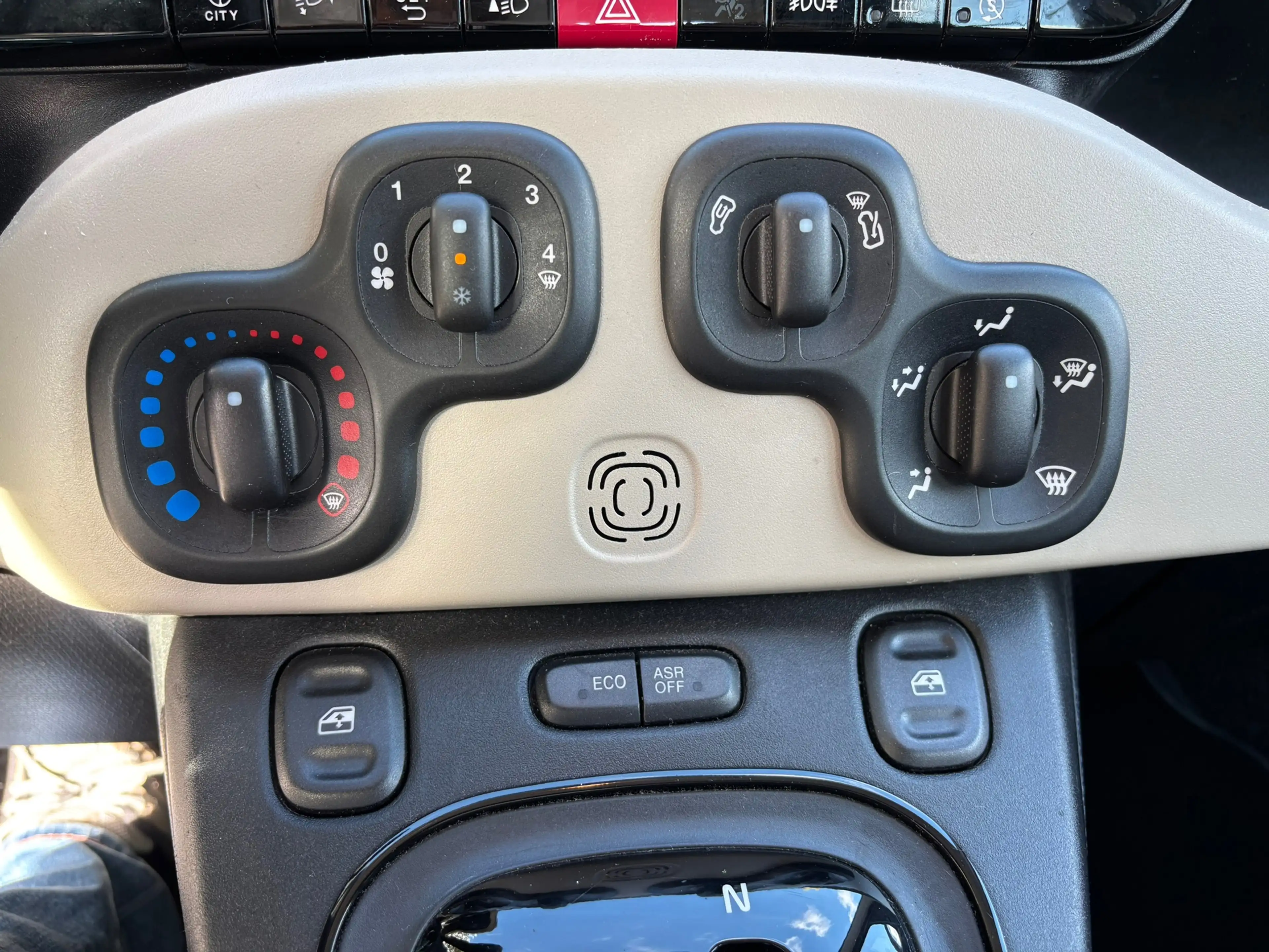 Fiat Panda 0.9 TwinAir Lounge. — photo 23