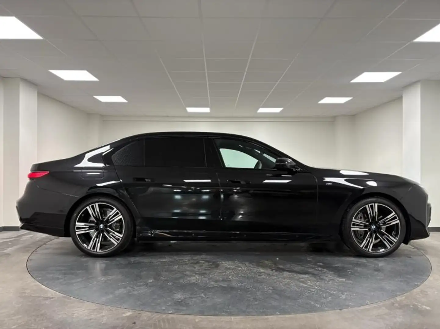 BMW i7 eDrive50 455ch M Sport - 2