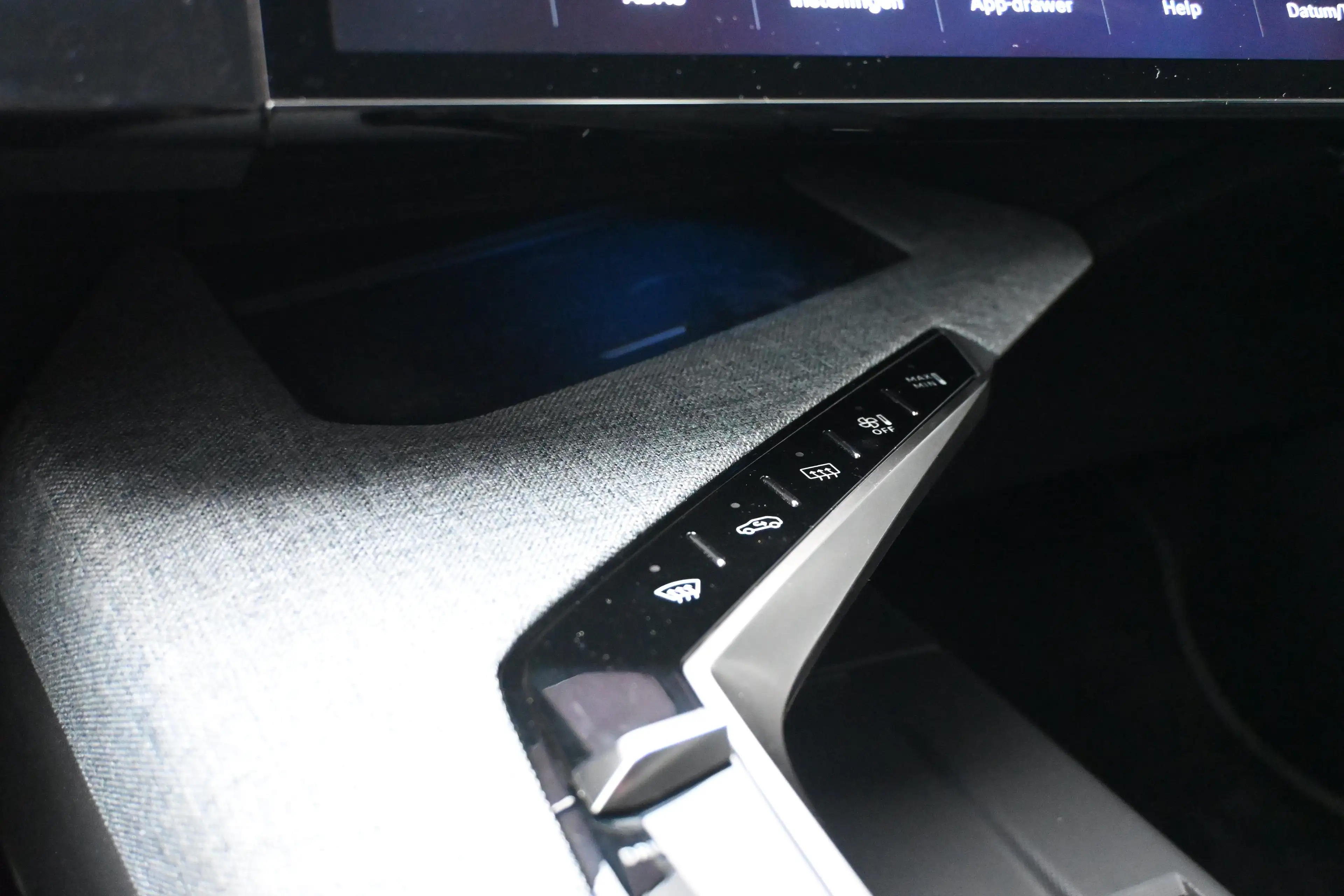 Peugeot 3008 1.6 plug-in Hybrid 225 GT Tot 8 Jaar Garantie! | 7 — photo 31
